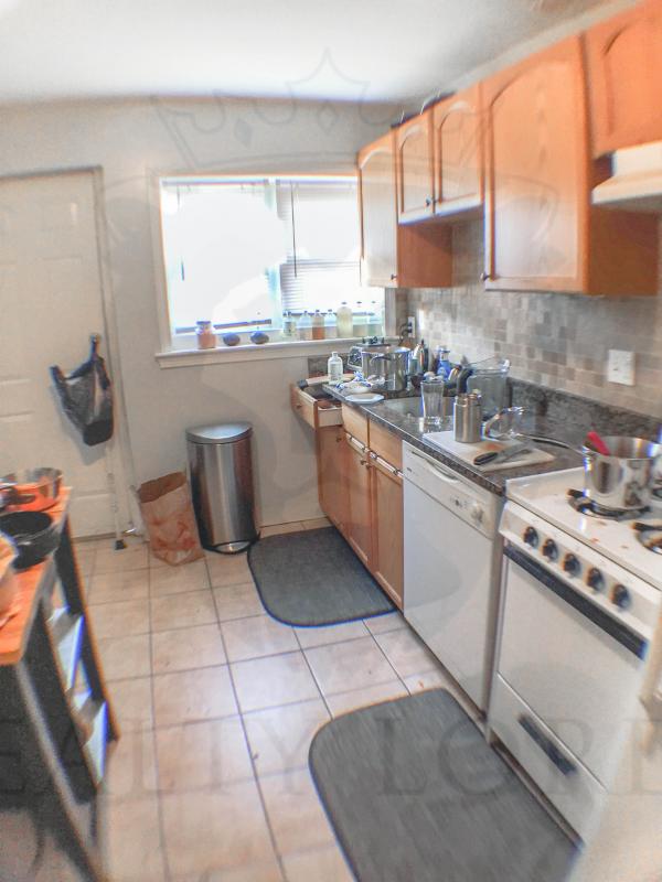 1 split bed, 1 bath apartment for rent at 2 President Ter Unit 1, Allston — photo 8 of 9