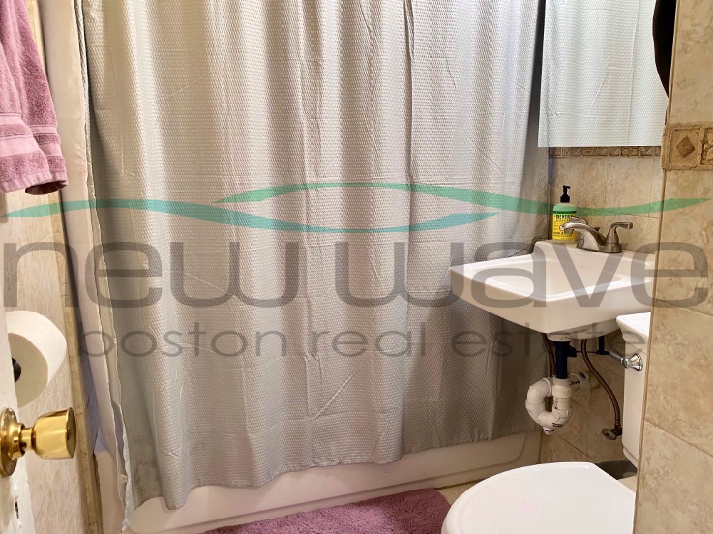 3 bed, 1 bath apartment for rent at 826 Huntington Ave Unit 3, Mission Hill — photo 10 of 10