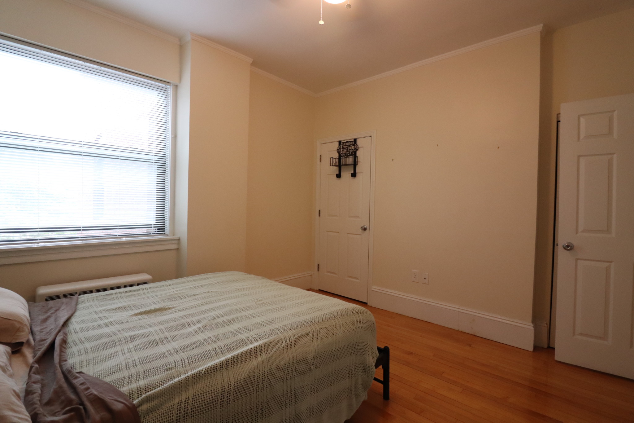 2 bed, 1 bath apartment for rent at 1100 Beacon St Unit 3A, Coolidge Corner — photo 15 of 16