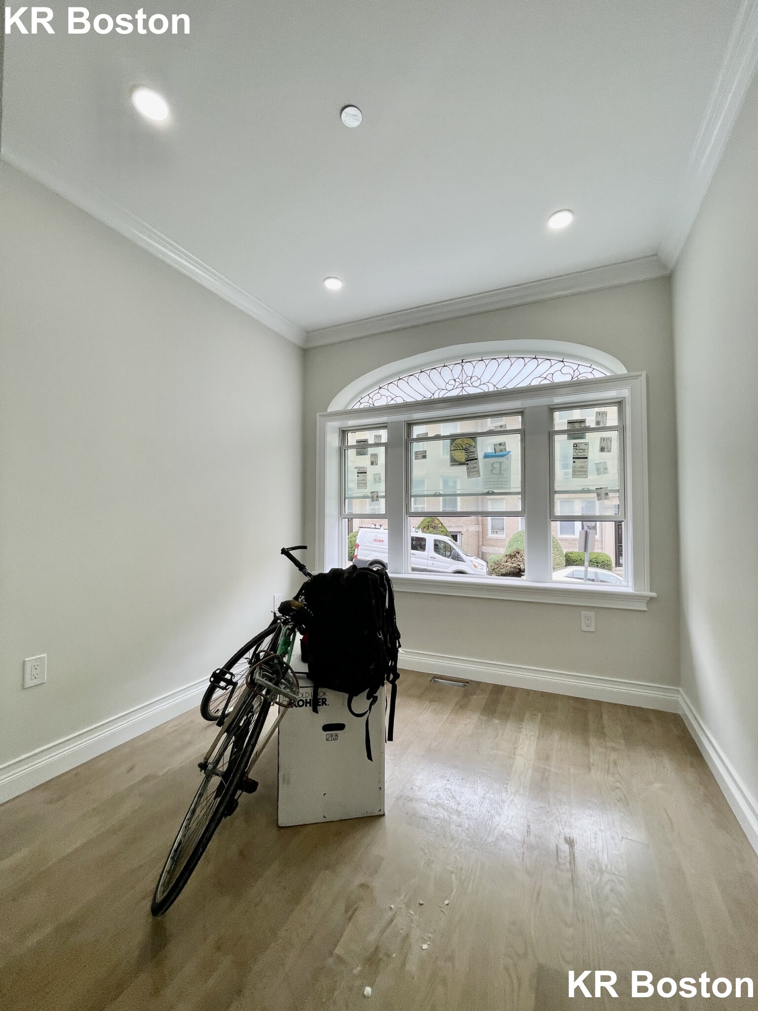 4 bed, 2 bath apartment for rent at 13 Mount Hood Rd Unit 1, Brighton — photo 8 of 8