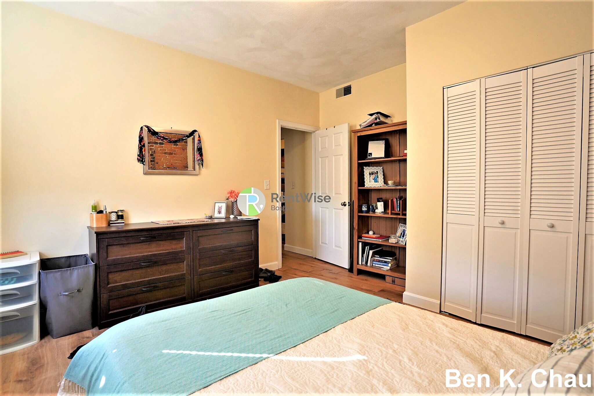 3 bed, 1 bath apartment for rent at 14 Lorraine Ter Unit 4B, Allston — photo 9 of 15
