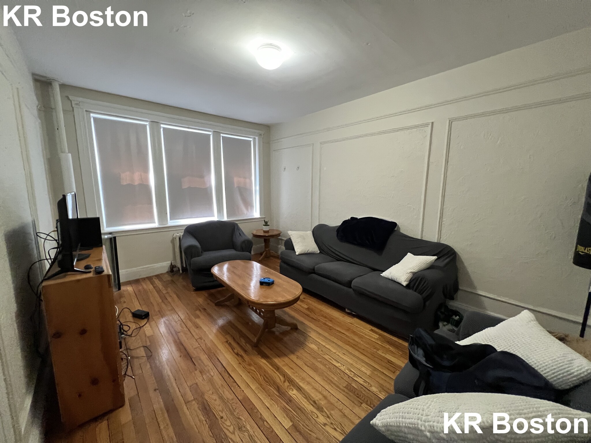 1 split bed, 1 bath apartment for rent at 1688 Commonwealth Ave Unit 8, Brighton — photo 1 of 8