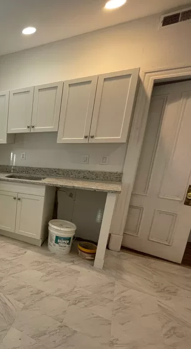 7 bed, 2 bath apartment for rent at 26 Woodville St Unit 2, Roxbury — photo 1 of 25