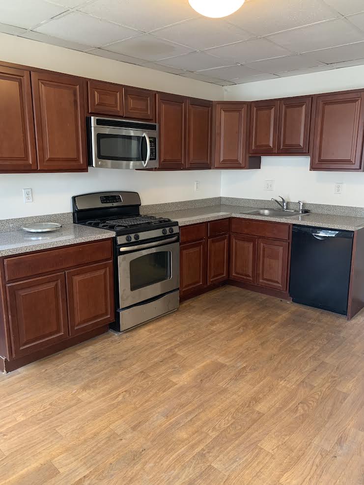 2 bed, 1 bath apartment for rent at 23 Bentley St Unit 2, Brighton