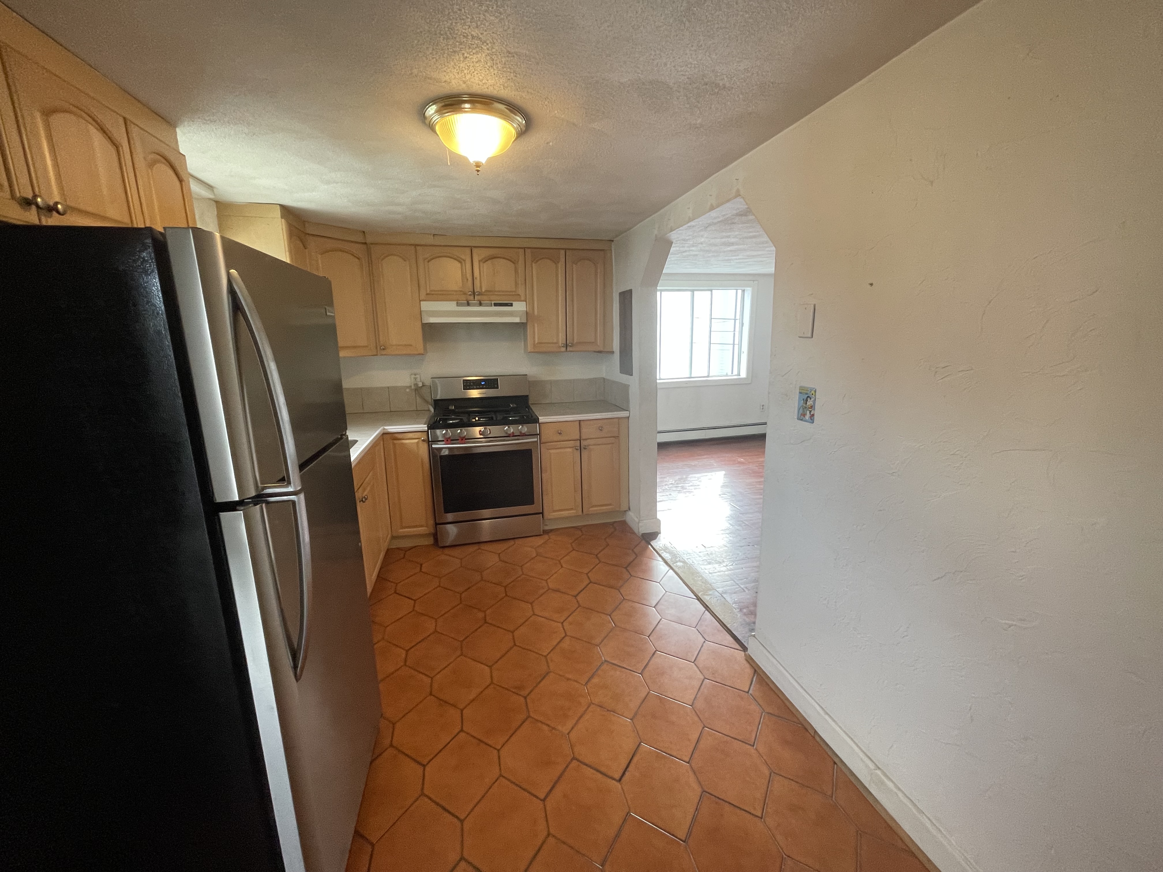 2 bed, 1 bath apartment for rent at 30 Murdock St Unit 2, Ball Square — photo 4 of 10