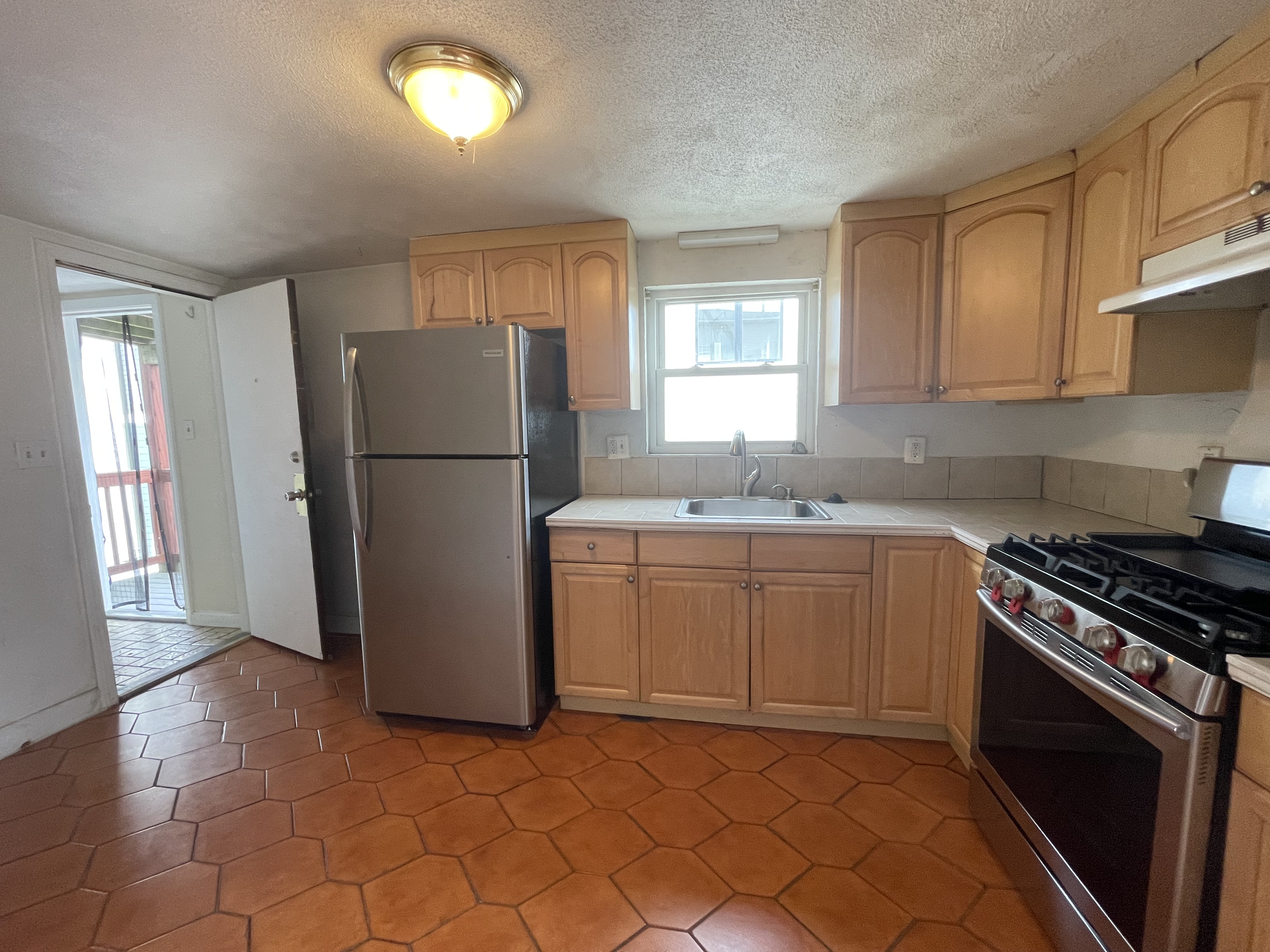 2 bed, 1 bath apartment for rent at 30 Murdock St Unit 2, Ball Square — photo 2 of 10