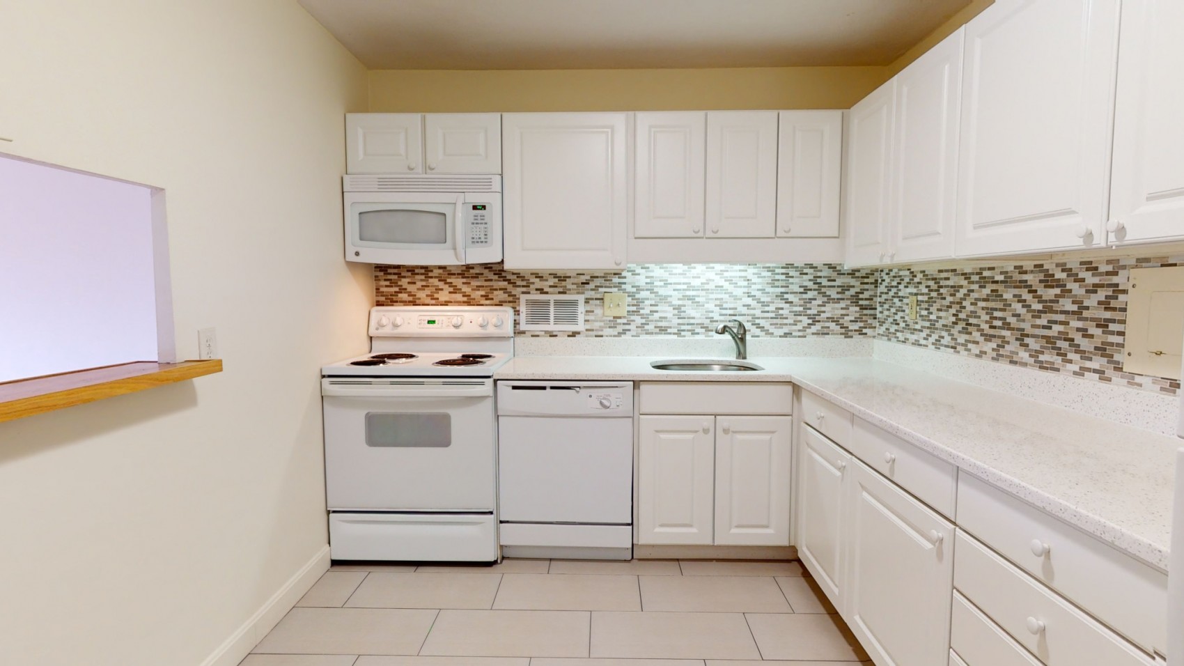 1 bed, 1 bath apartment for rent at 101 Monmouth St Unit 3, Longwood — photo 4 of 4