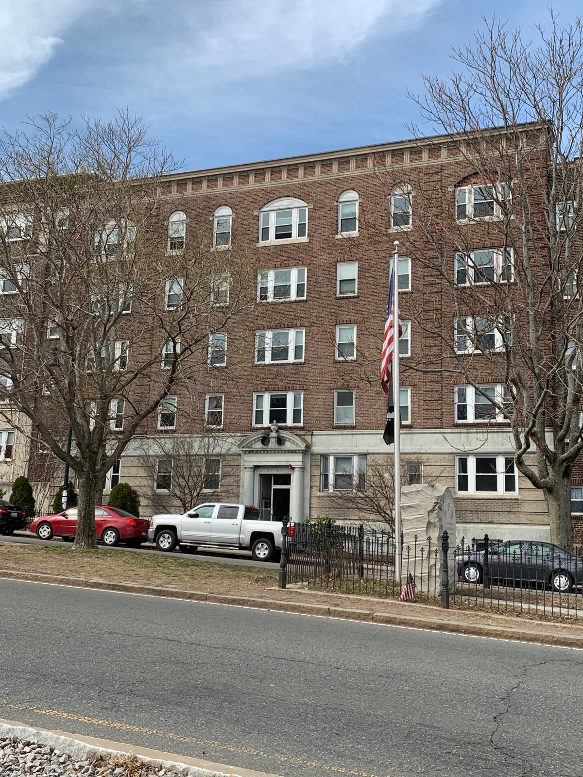 1 bed, 1 bath apartment for rent at 1614 Commonwealth Ave Unit 1, Brighton — photo 3 of 7