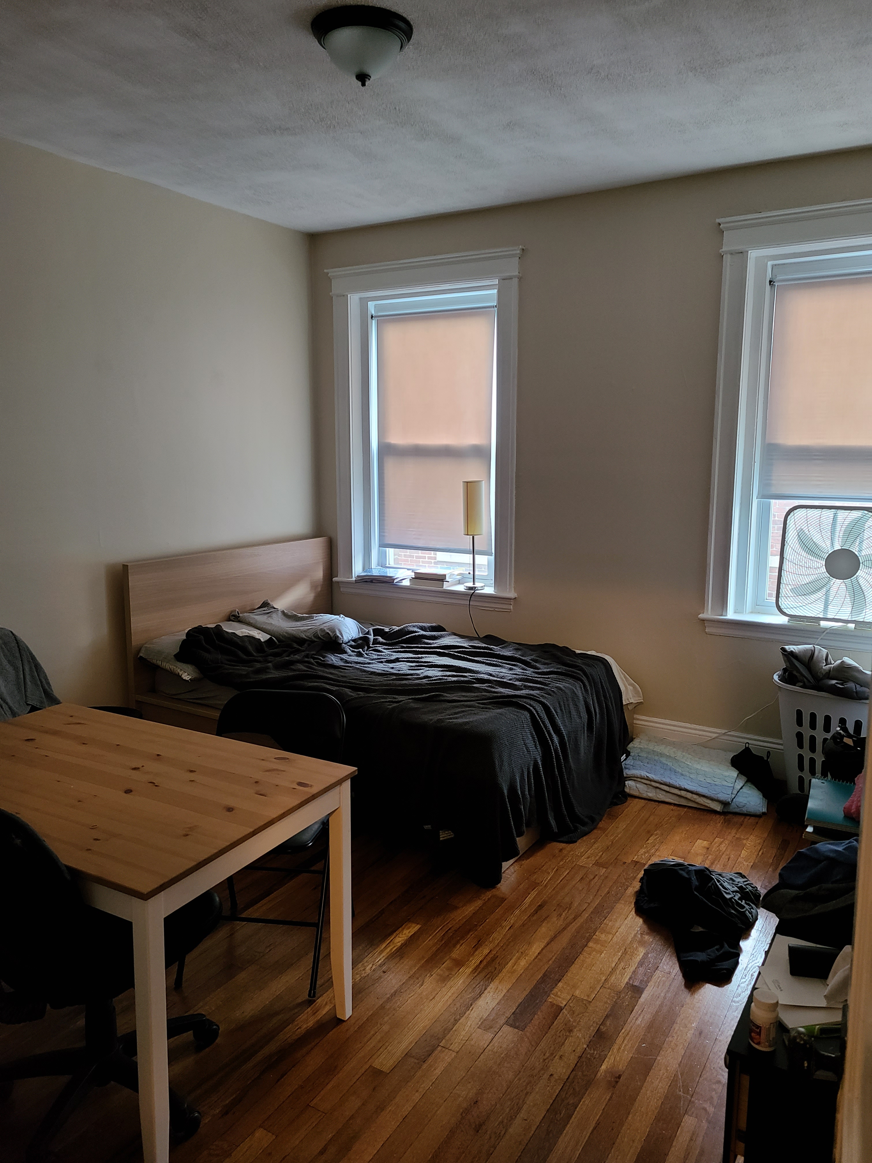 Studio bed, 1 bath apartment for rent at 1190 Commonwealth Ave Unit 4, Allston — photo 5 of 8