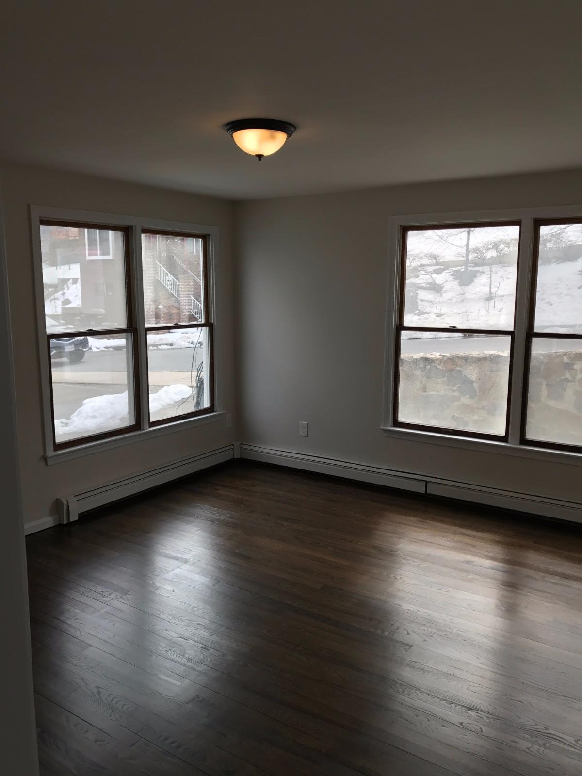 4 bed, 4+ bath apartment for rent at 52 Gerrish St Unit 2, Brighton — photo 2 of 8