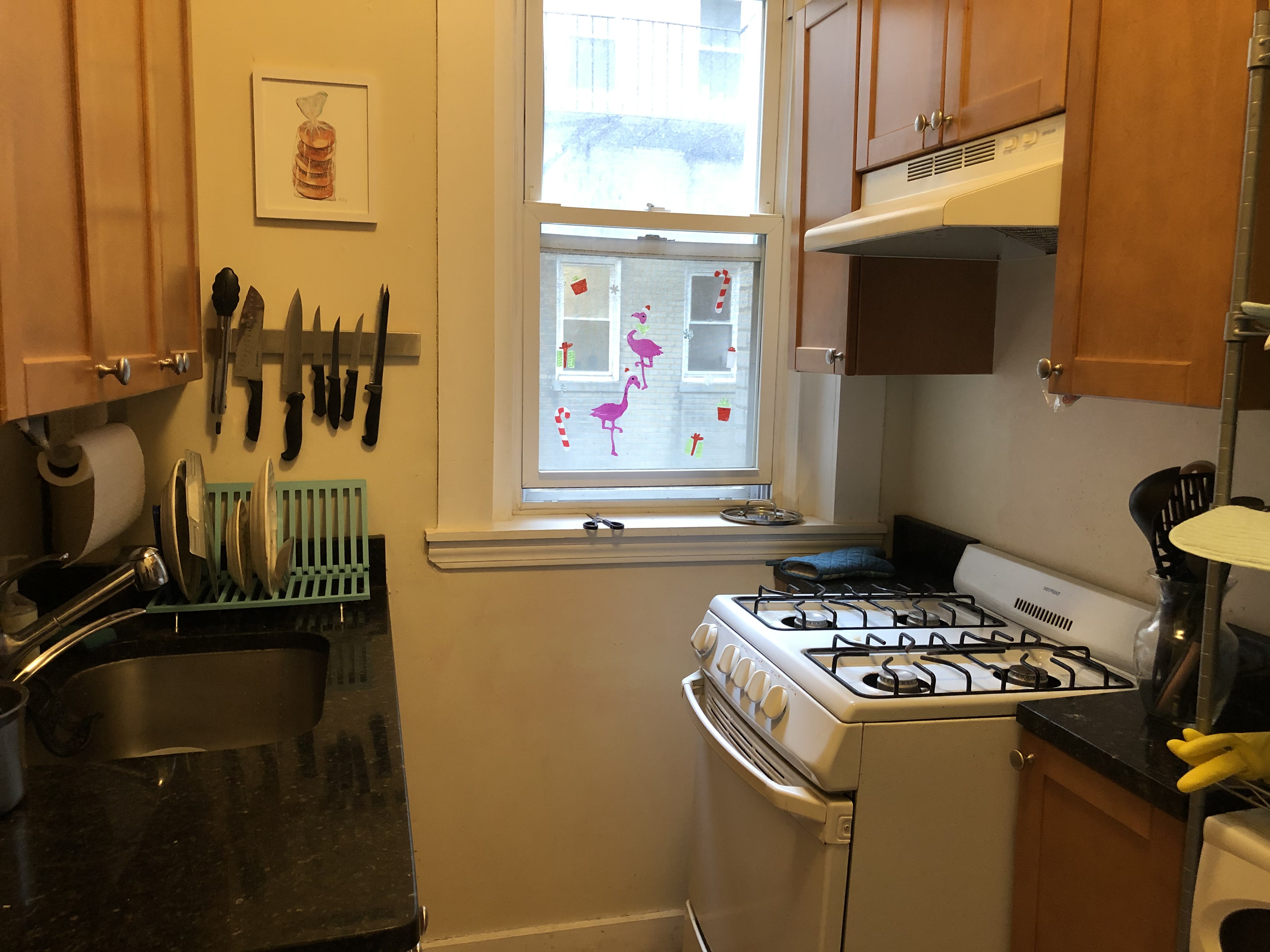1 split bed, 1 bath apartment for rent at 1184 Commonwealth Ave Unit 5, Allston — photo 1 of 10