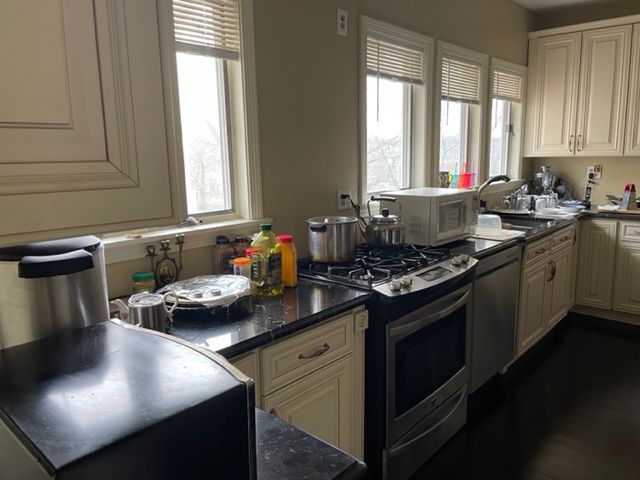 4 bed, 2 bath apartment for rent at 116 Lancaster Ter Unit 2, Washington Square — photo 1 of 6