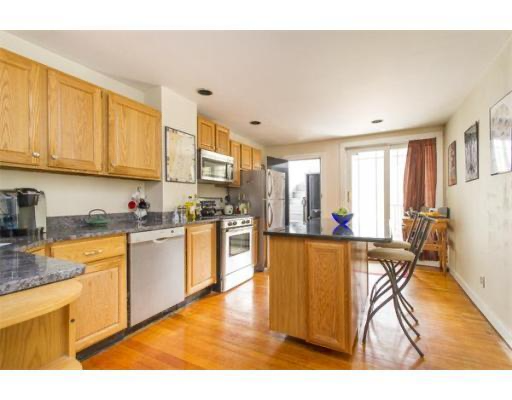 4 bed, 1 bath apartment for rent at 20 Sunset St Unit 1, Mission Hill — photo 1 of 8