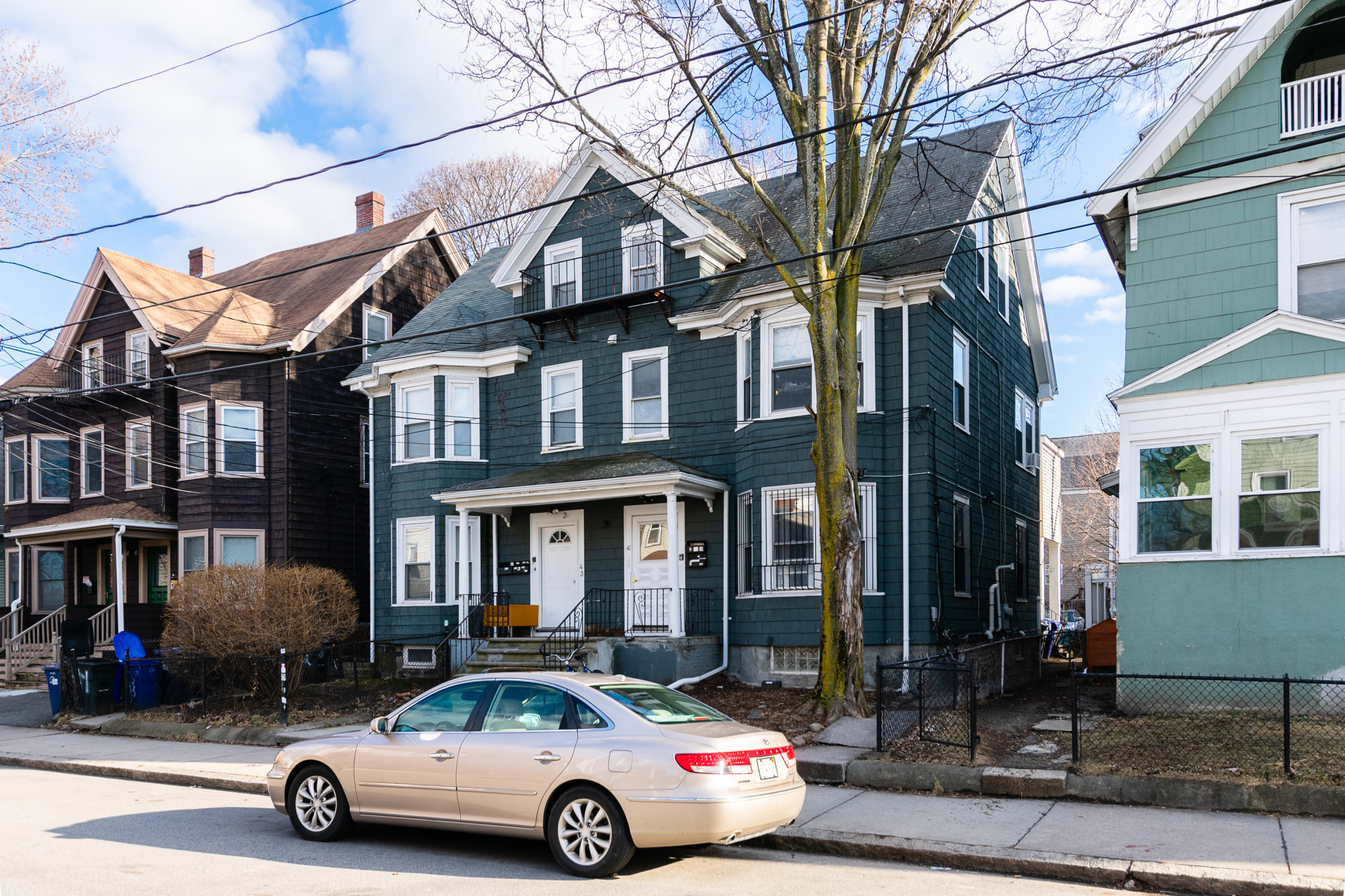 5 bed, 2 bath apartment for rent at 42 Pratt St Unit 2, Allston — photo 1 of 22