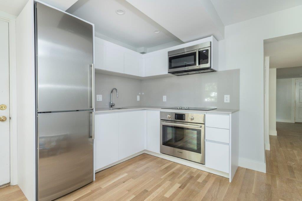 3 split bed, 2 bath apartment for rent at 34 South St Unit B2, Brighton — photo 1 of 8