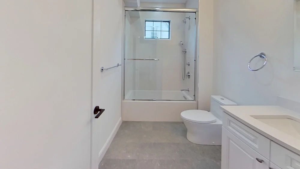 3 bed, 1 bath apartment for rent at 375 Chestnut Hill Ave Unit 21, Brighton — photo 4 of 5