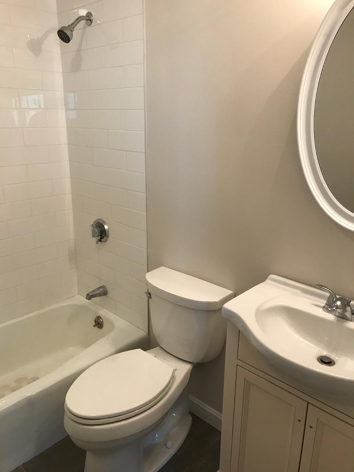 4 bed, 4+ bath apartment for rent at 52 Gerrish St Unit 2, Brighton — photo 4 of 8