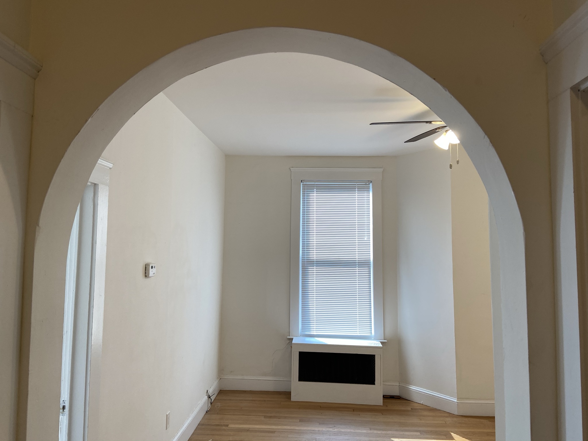 4 bed, 1 bath apartment for rent at 35 Newton St Unit 2, Brighton — photo 1 of 9