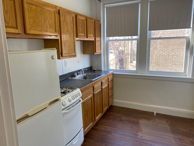 1 bed, 1 bath apartment for rent at 1822 Commonwealth Ave Unit 11, Brighton — photo 6 of 7