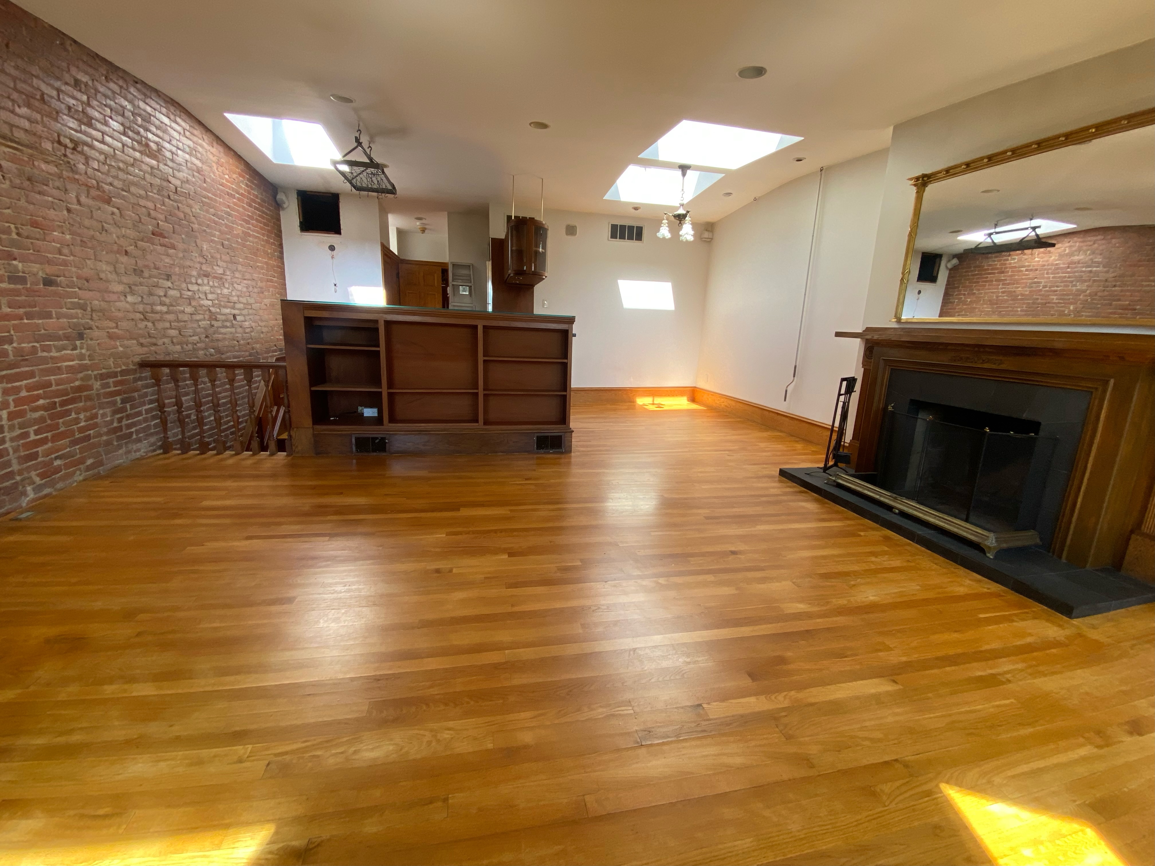 1 bed, 1 bath apartment for rent at 13 Holyoke St Unit 4, South End — photo 1 of 6