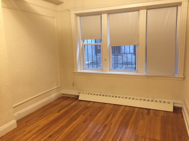 1 split bed, 1 bath apartment for rent at 1685 Commonwealth Ave Unit 4, Brighton