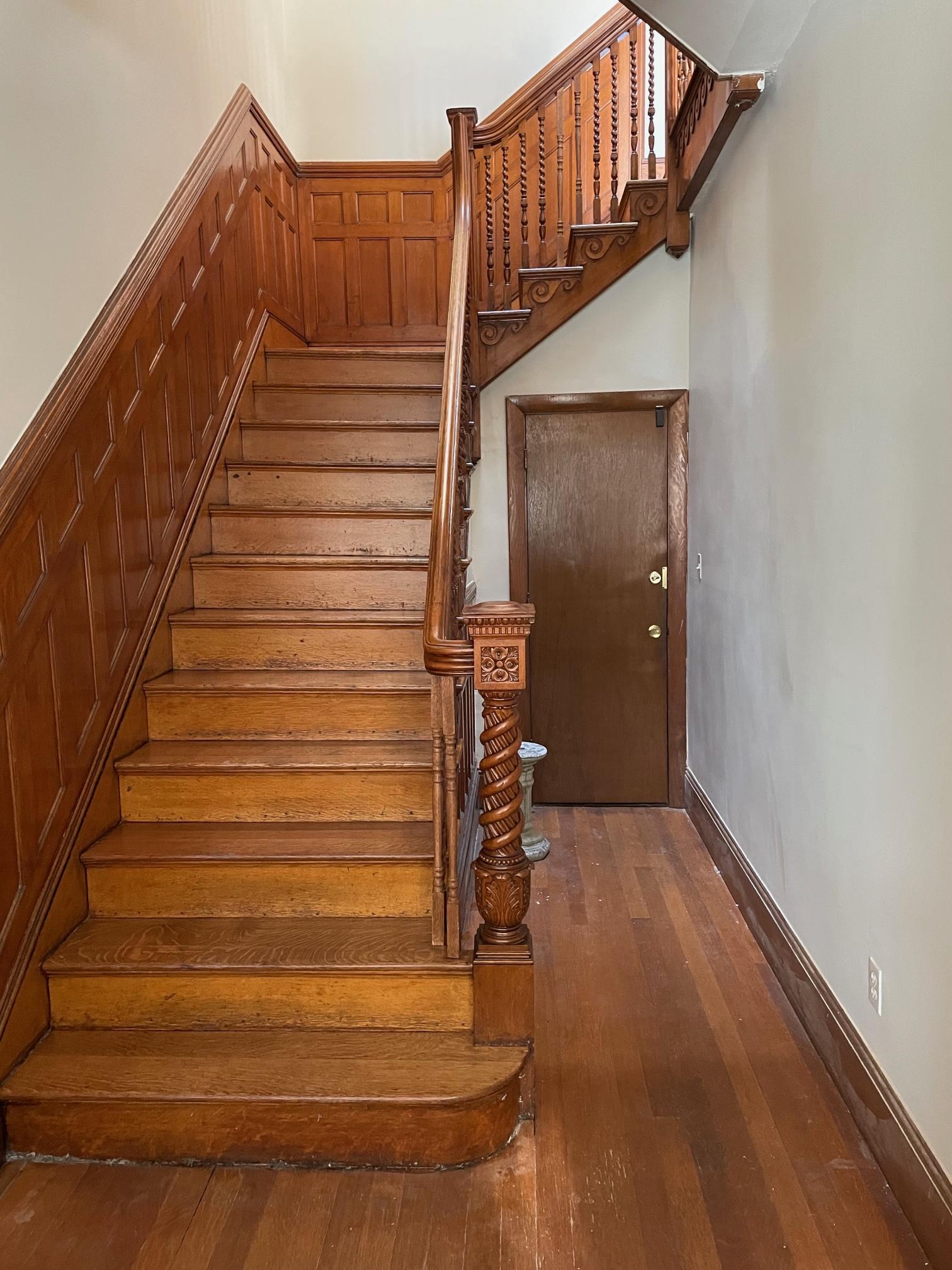 3 bed, 2 bath apartment for rent at 1719 Beacon St Unit 2, Longwood — photo 1 of 14