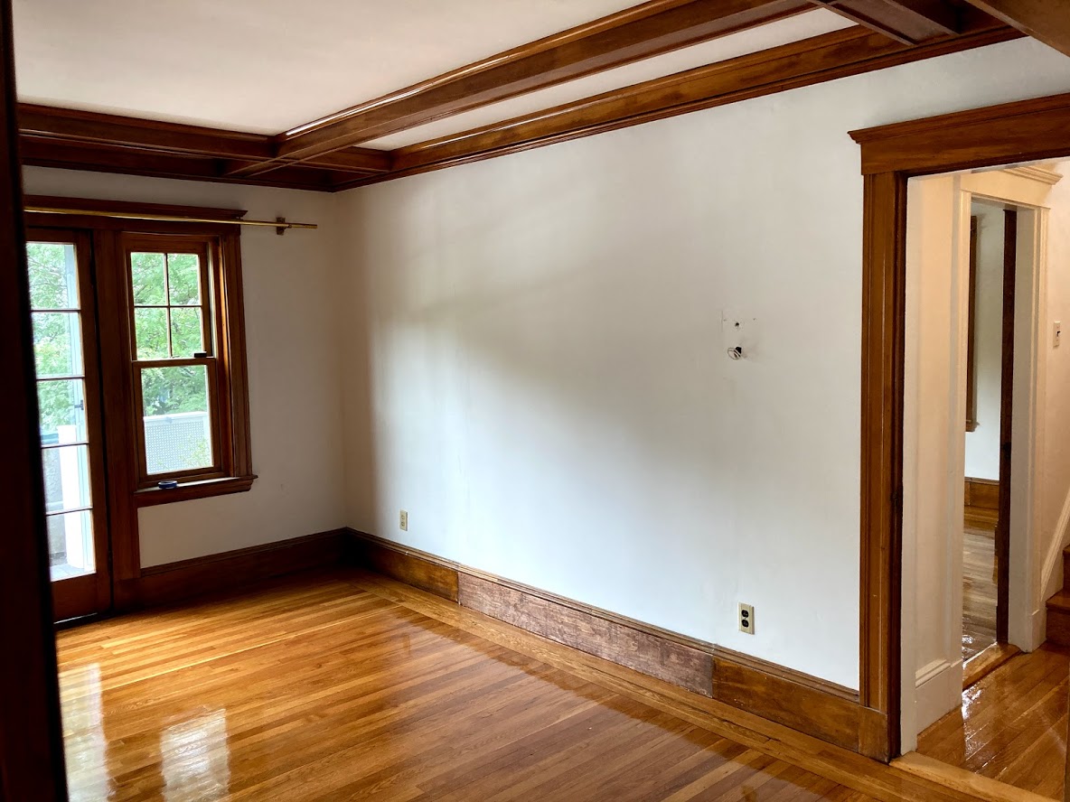 5 bed, 2 bath apartment for rent at 110 Sumner Rd Unit 2, Brookline Hills — photo 5 of 10