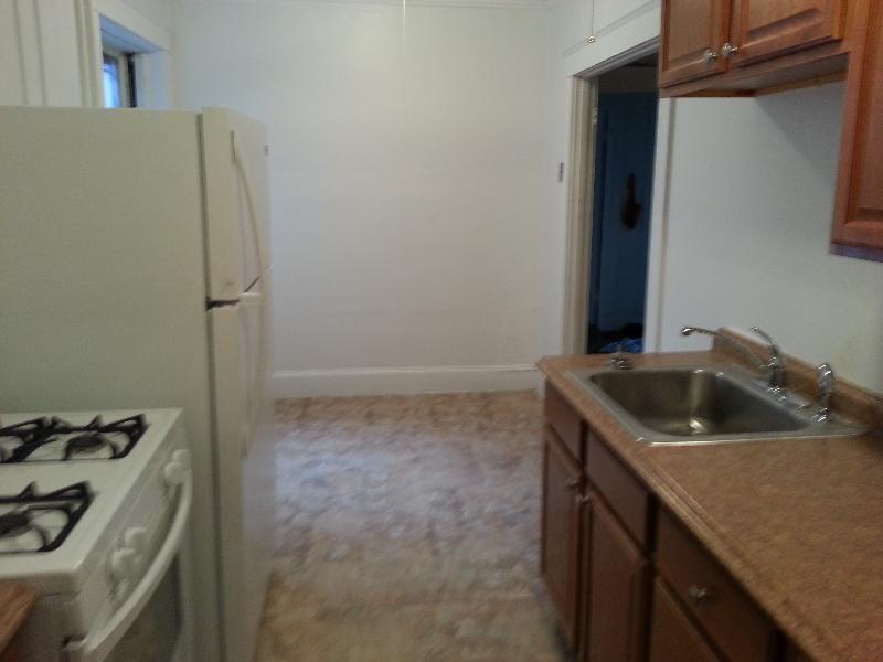 1 bed, 1 bath apartment for rent at 1614 Commonwealth Ave Unit 1, Brighton — photo 5 of 7