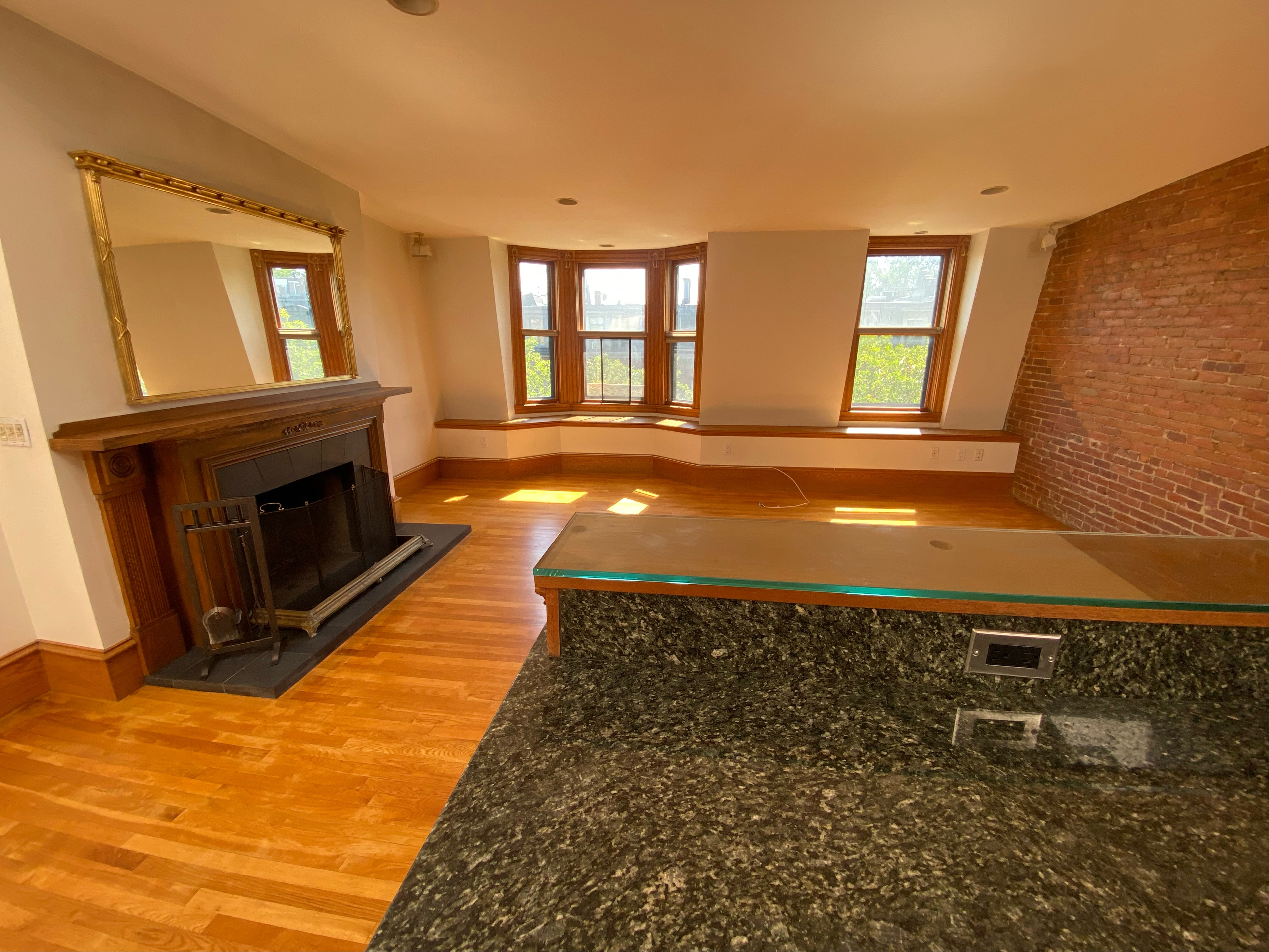 1 bed, 1 bath apartment for rent at 14 Holyoke St Unit 4, South End — photo 4 of 6