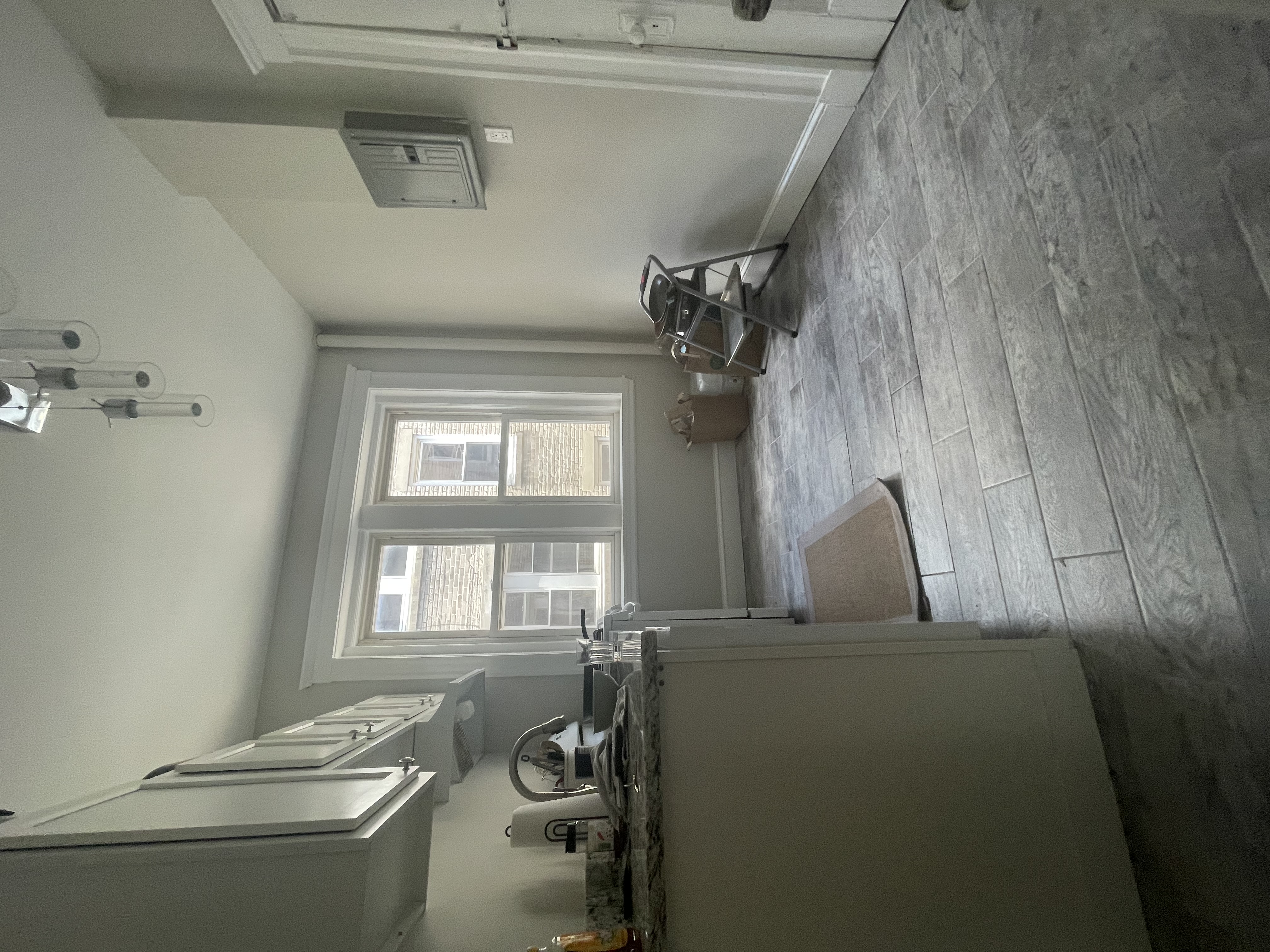 2 bed, 1 bath apartment for rent at 325 Summit Ave Unit 10, Brighton — photo 5 of 7