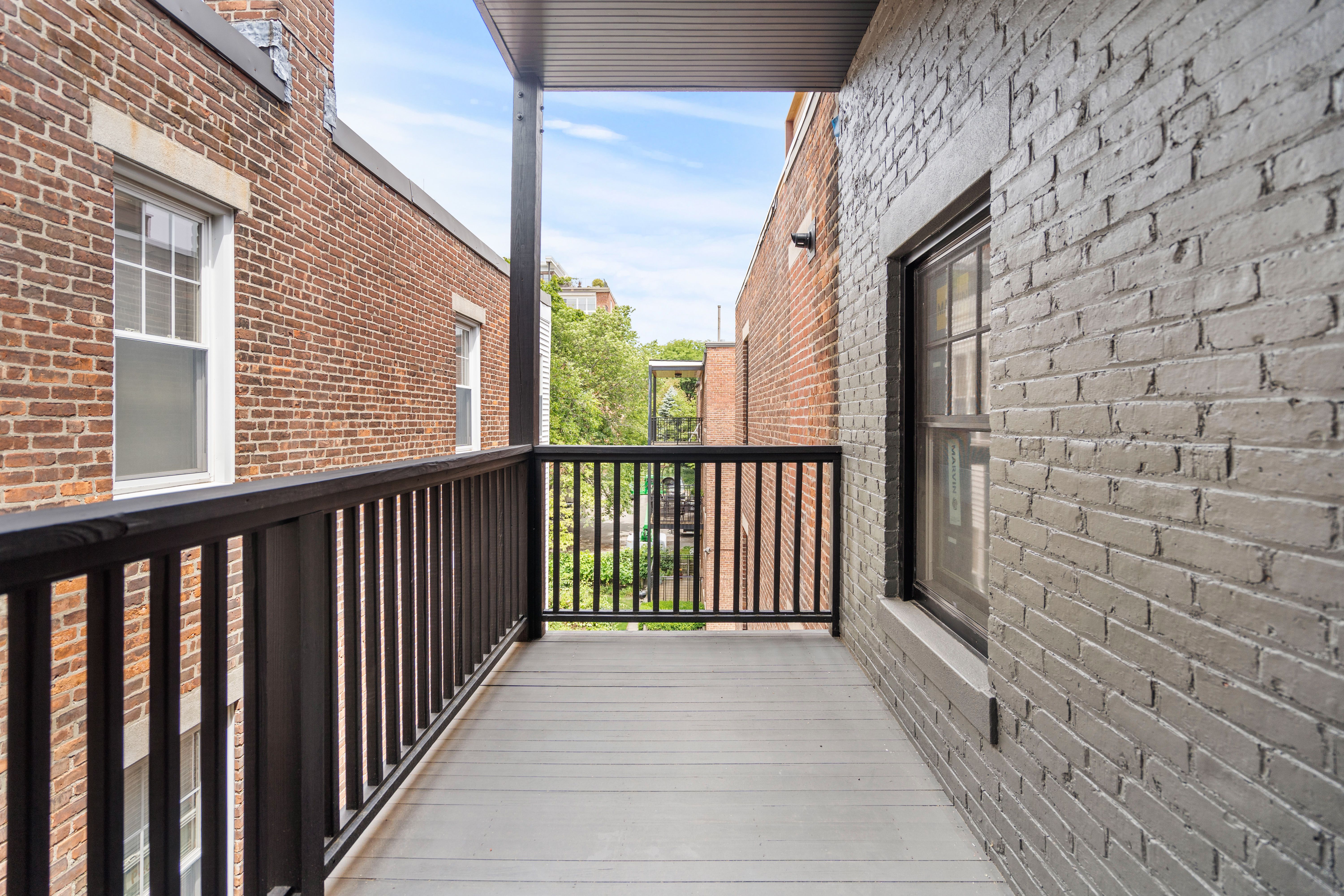 4 bed, 3.5 bath apartment for rent at 120 Longwood Ave Unit 4, Longwood — photo 11 of 11