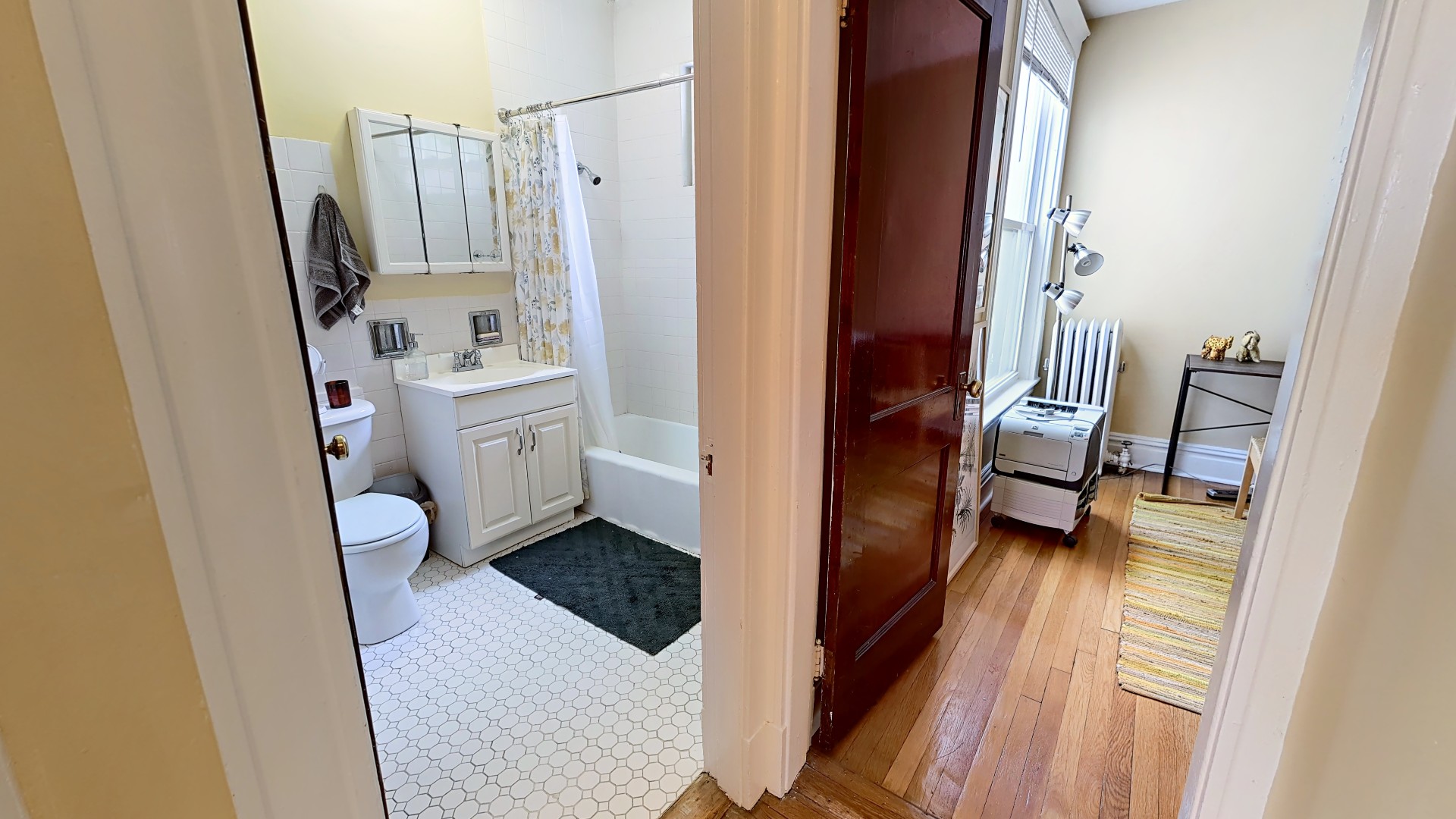 3 bed, 1 bath apartment for rent at 53 Strathmore Unit 3, Brighton — photo 13 of 23