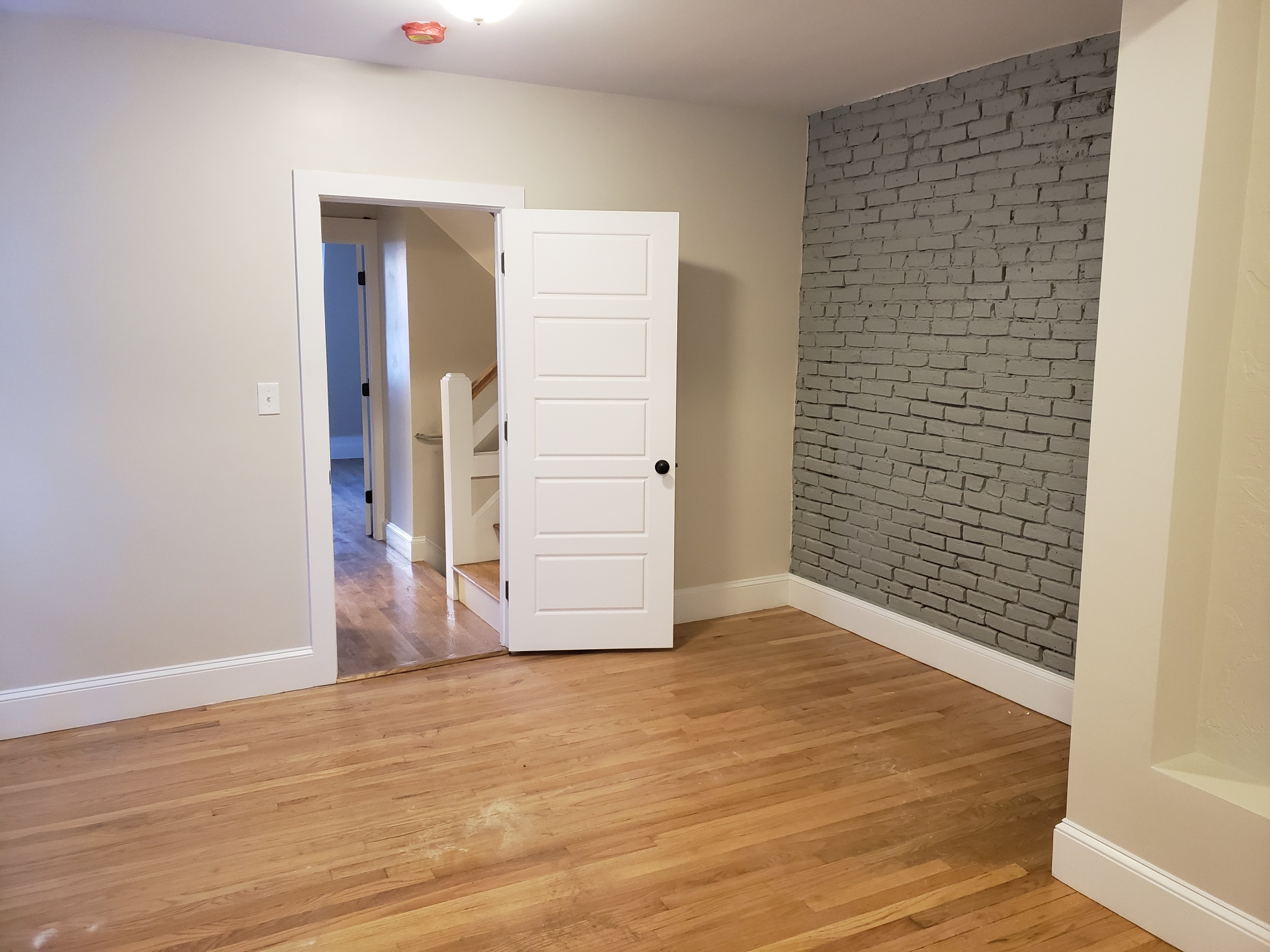 5 bed, 4+ bath apartment for rent at 128 Sutherland Rd Unit 1, Brighton — photo 7 of 8
