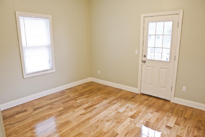 5 bed, 2 bath apartment for rent at 17 Imrie Rd Unit Two, Allston — photo 13 of 16