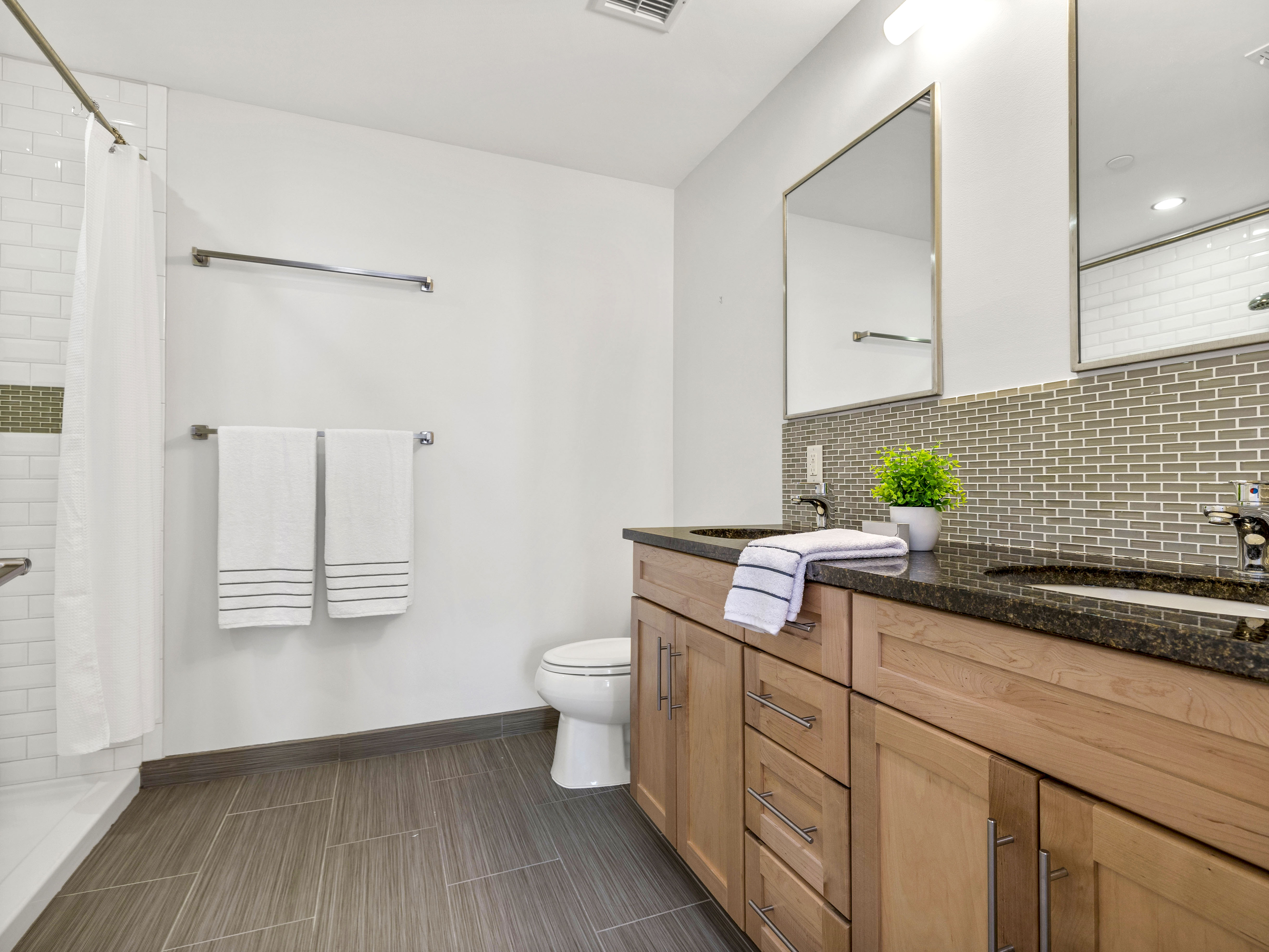 2 bed, 2 bath apartment for rent at 1503 Commonwealth Ave Unit 203, Brighton — photo 3 of 8