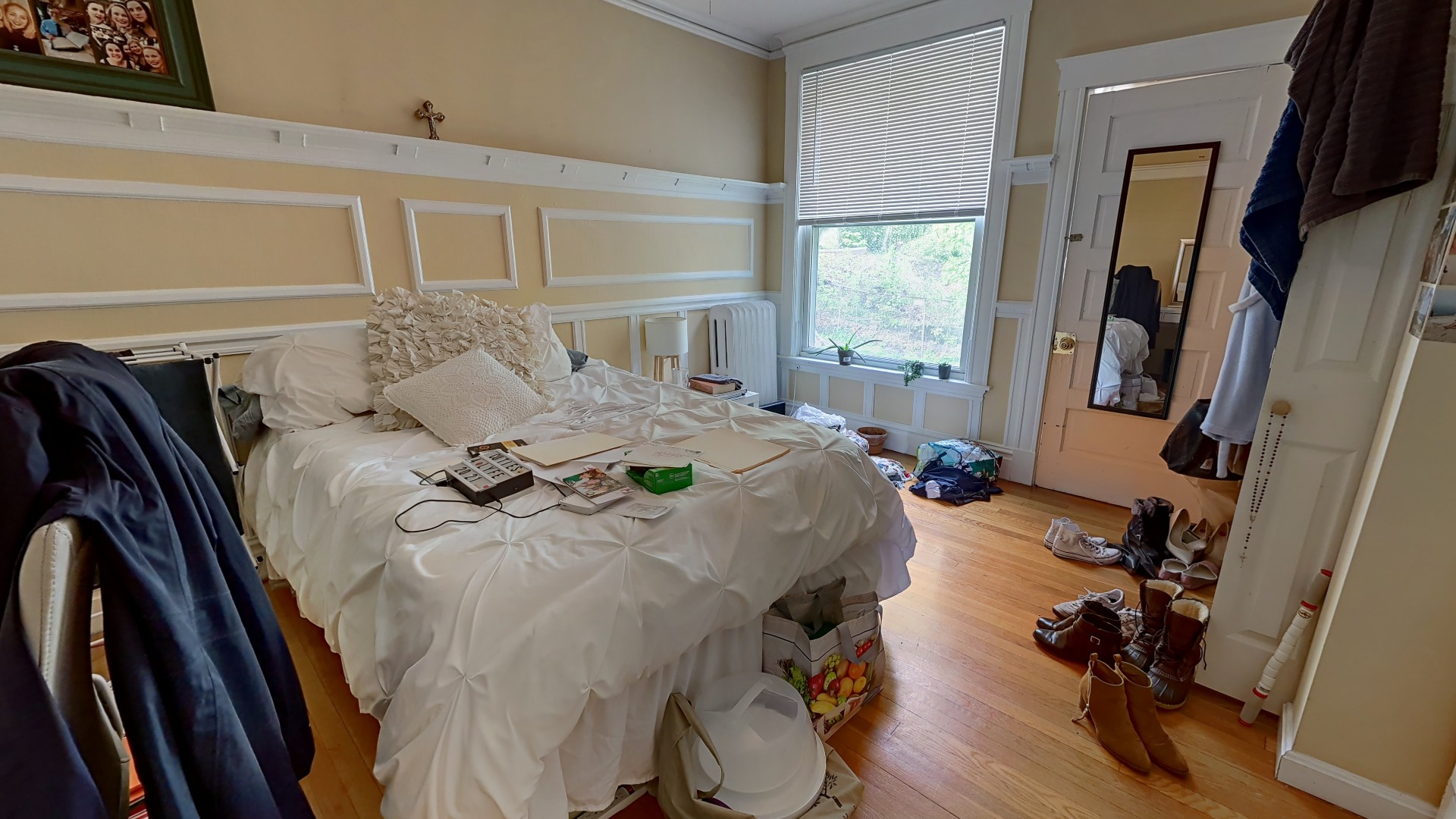 3 bed, 1 bath apartment for rent at 53 Strathmore Unit 3, Brighton — photo 8 of 23