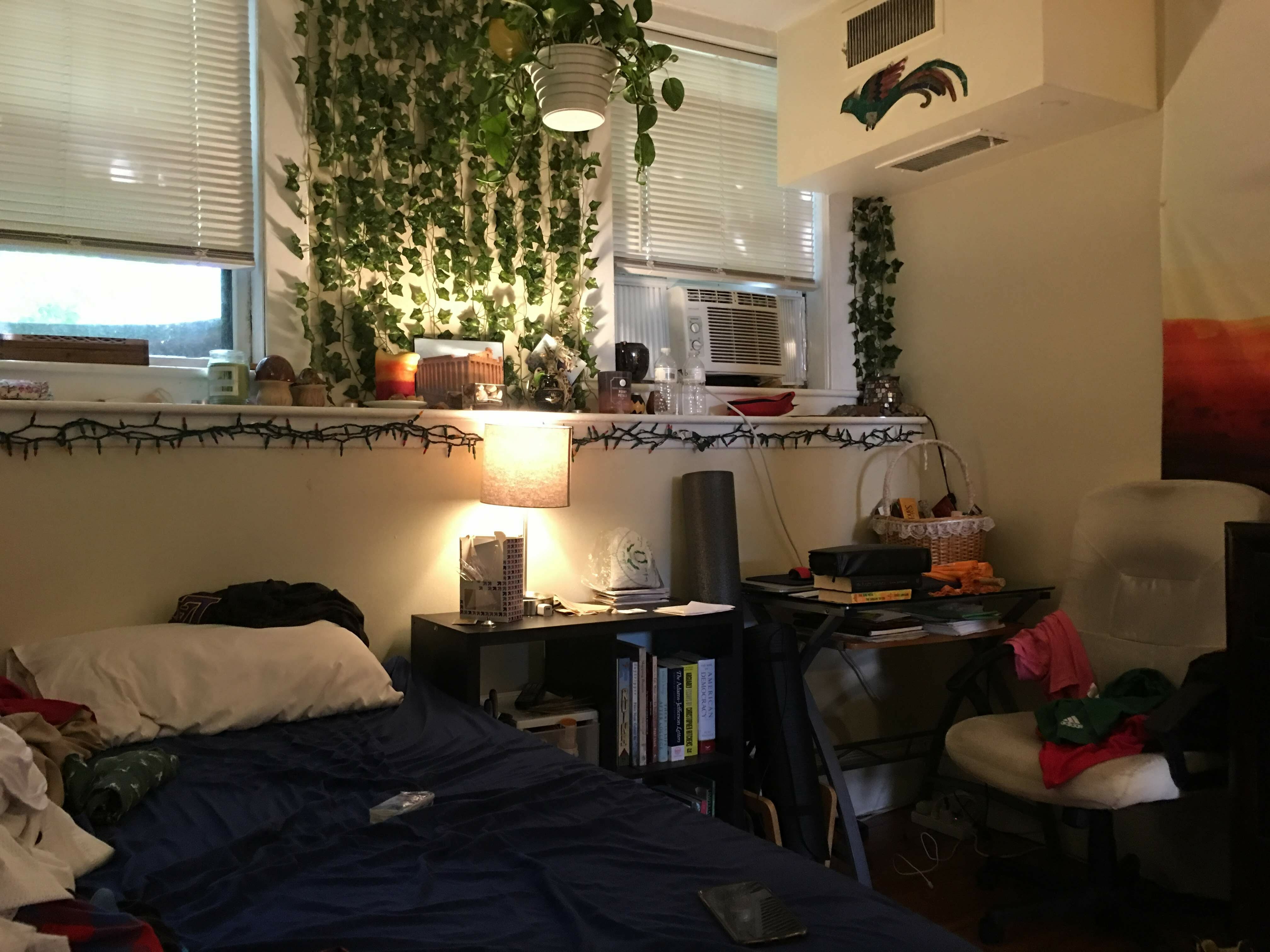 4 bed, 1 bath apartment for rent at 103 Lanark Rd Unit A, Brighton — photo 6 of 8