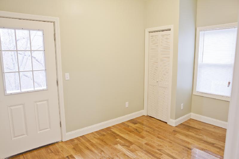 5 bed, 2 bath apartment for rent at 17 Imrie Rd Unit Two, Allston — photo 15 of 16