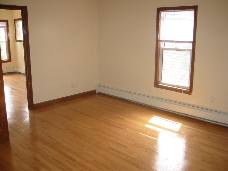 4 bed, 2 bath apartment for rent at 130 Brook St Unit 2, Coolidge Corner — photo 6 of 7