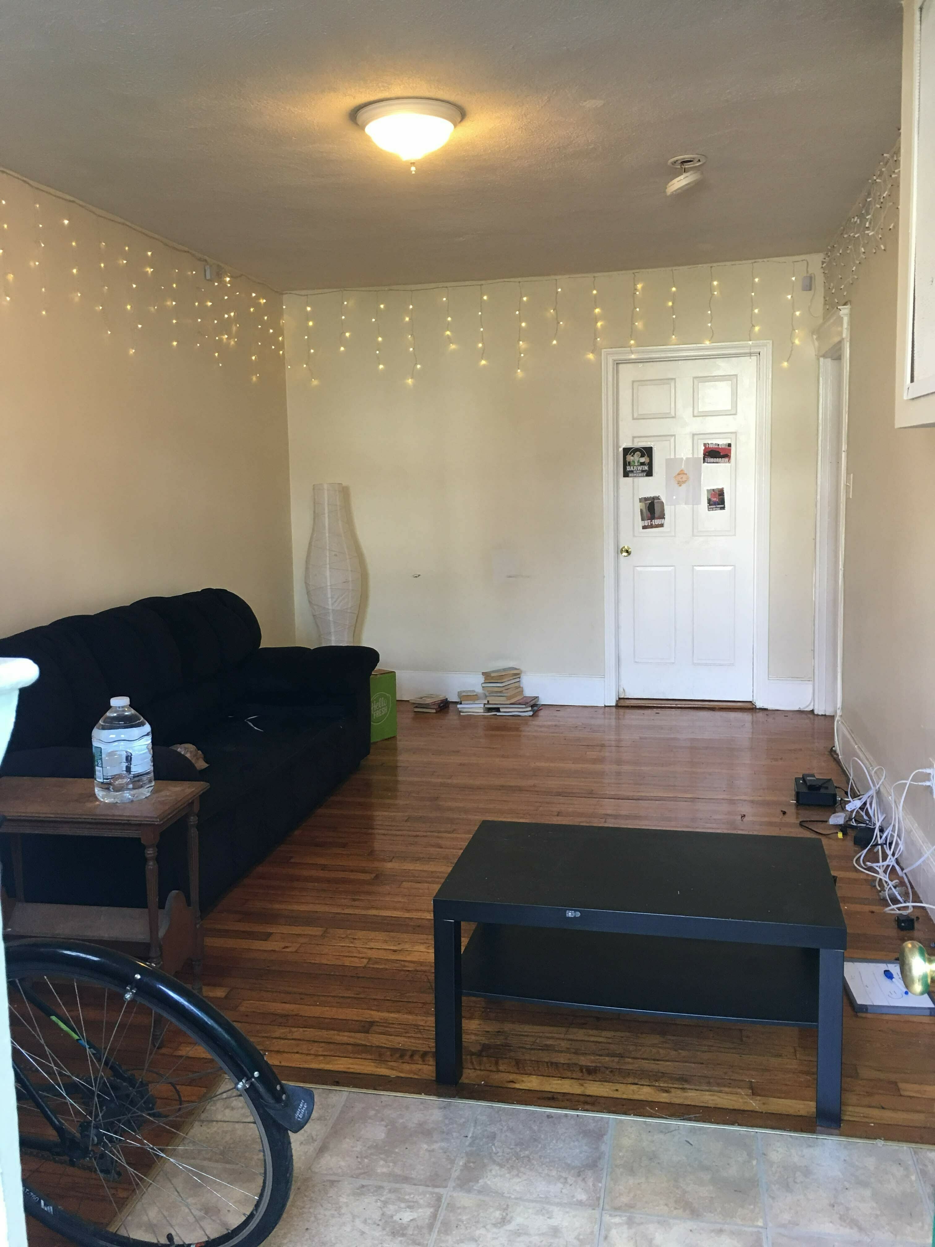 4 bed, 1 bath apartment for rent at 102 Lanark Rd Unit A, Brighton — photo 7 of 8