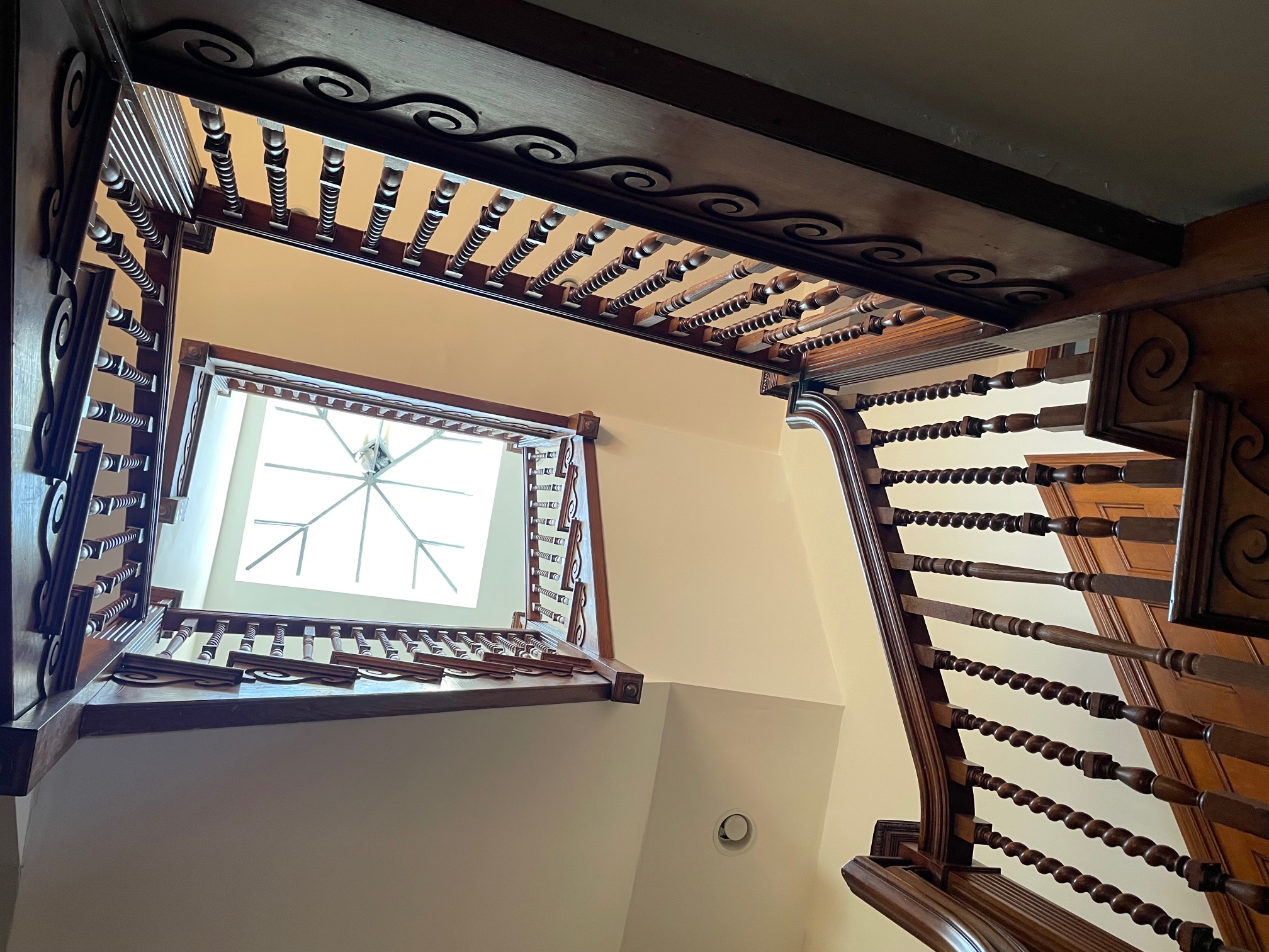 3 bed, 2 bath apartment for rent at 1729 Beacon St Unit 2, Chestnut Hill — photo 13 of 13