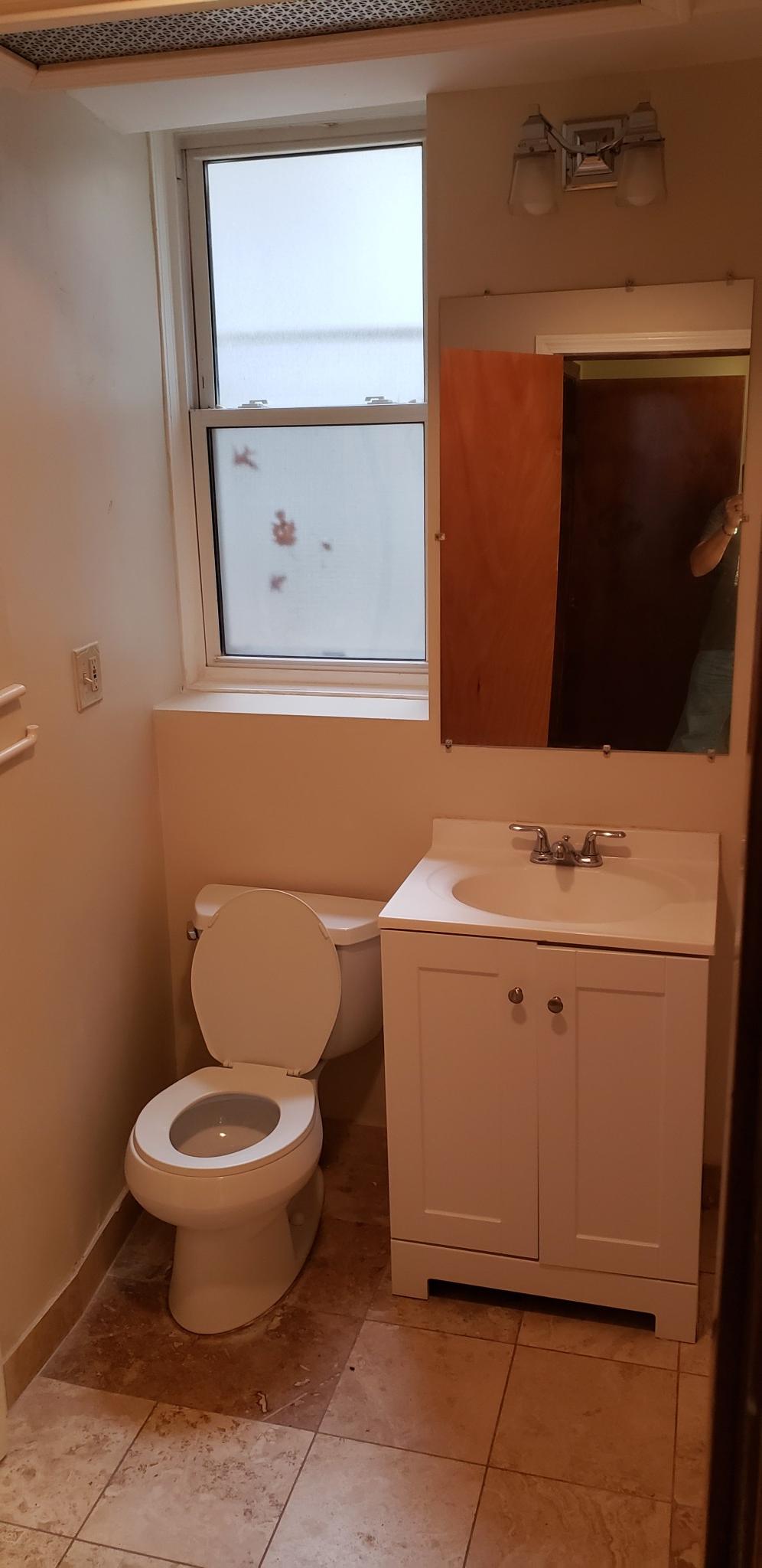 4 bed, 2 bath apartment for rent at 1194 Commonwealth Ave Unit 101, Allston — photo 11 of 12