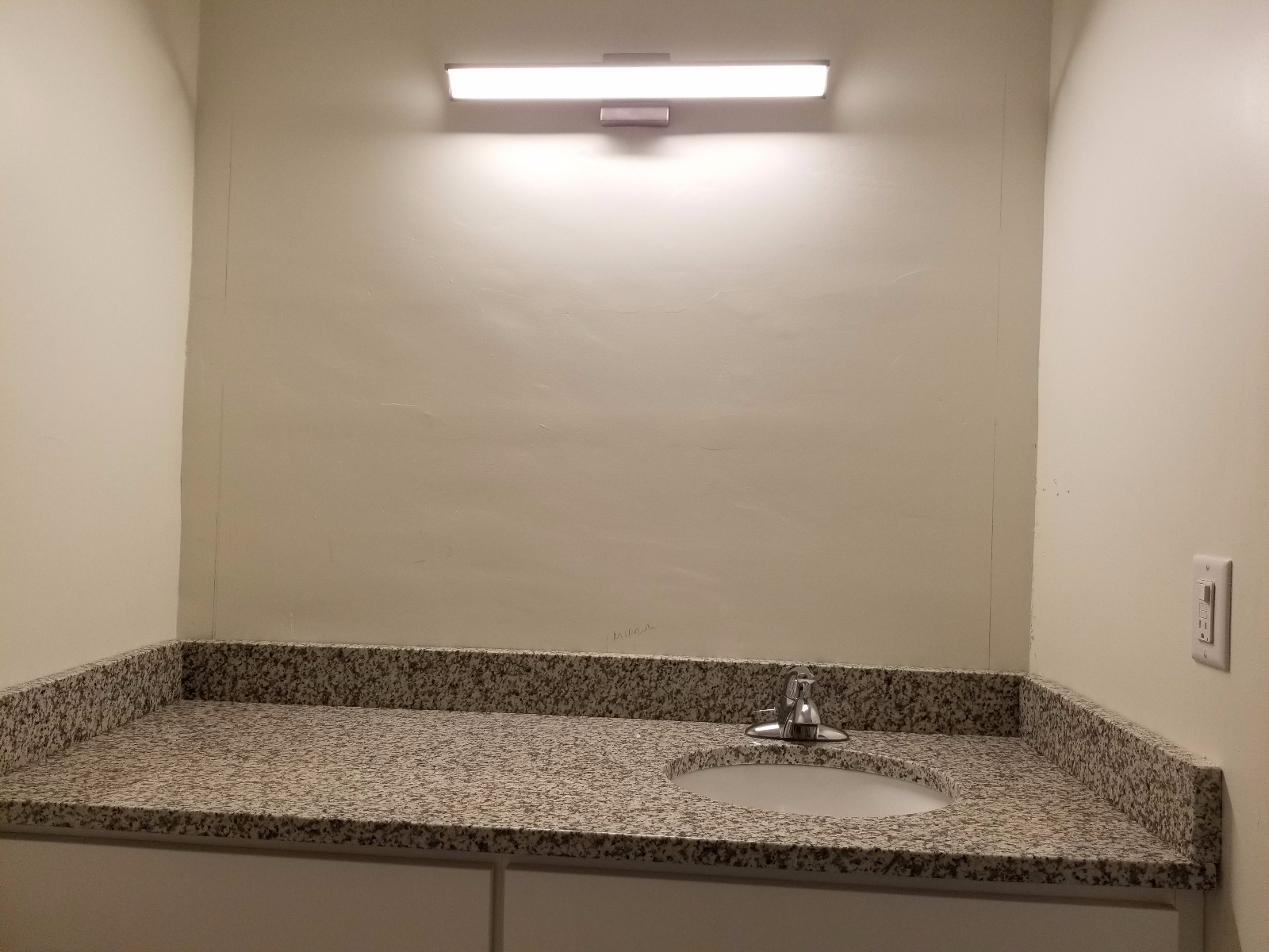 1 bed, 1 bath apartment for rent at 56 Babcock Unit 14, Coolidge Corner — photo 6 of 8