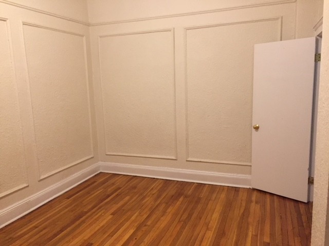 1 split bed, 1 bath apartment for rent at 1685 Commonwealth Ave Unit 4, Brighton — photo 2 of 8