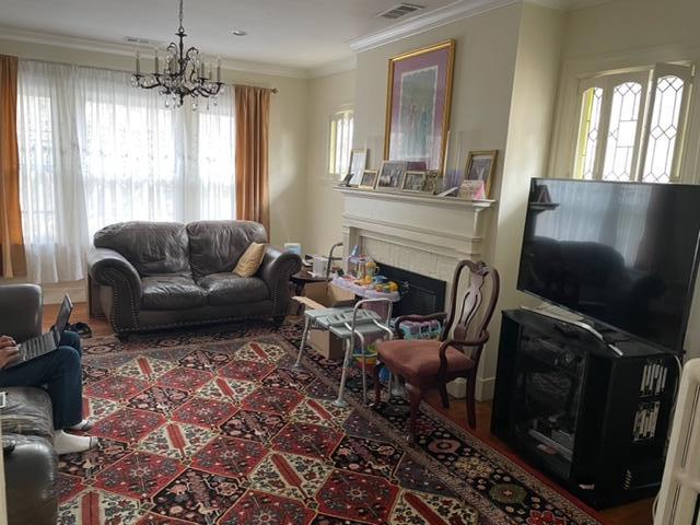 4 bed, 2 bath apartment for rent at 116 Lancaster Ter Unit 2, Washington Square — photo 2 of 6