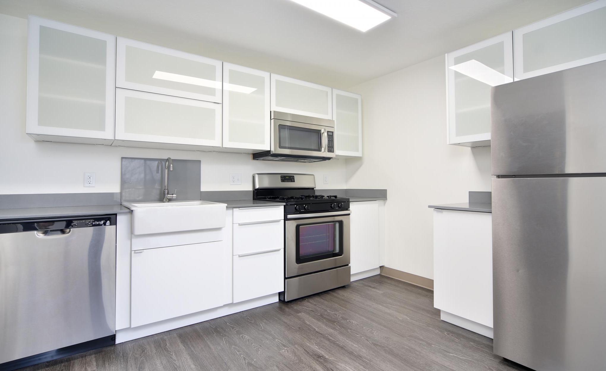 2 bed, 1 bath apartment for rent at 11 Darling St Unit 8, Mission Hill — photo 6 of 13