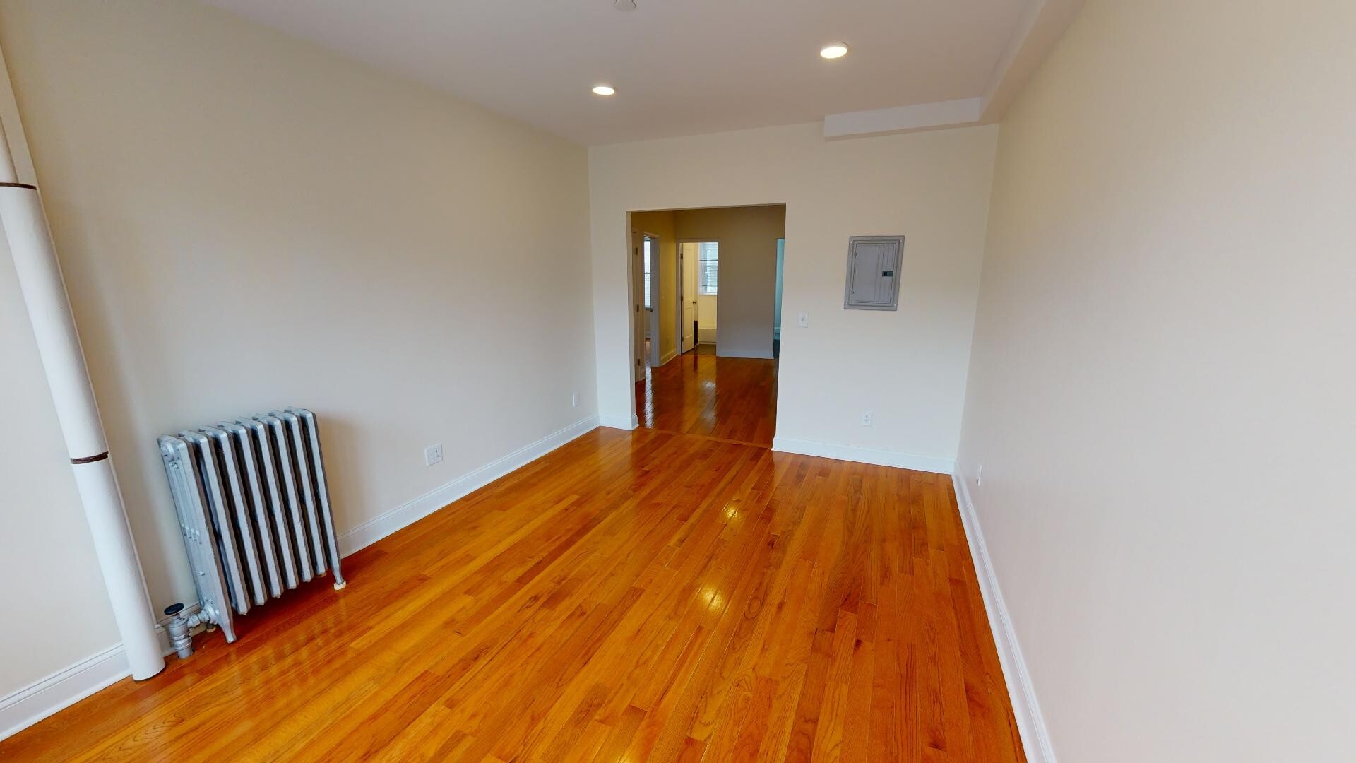 2 bed, 1 bath apartment for rent at 114 Sutherland Rd Unit H, Brighton
