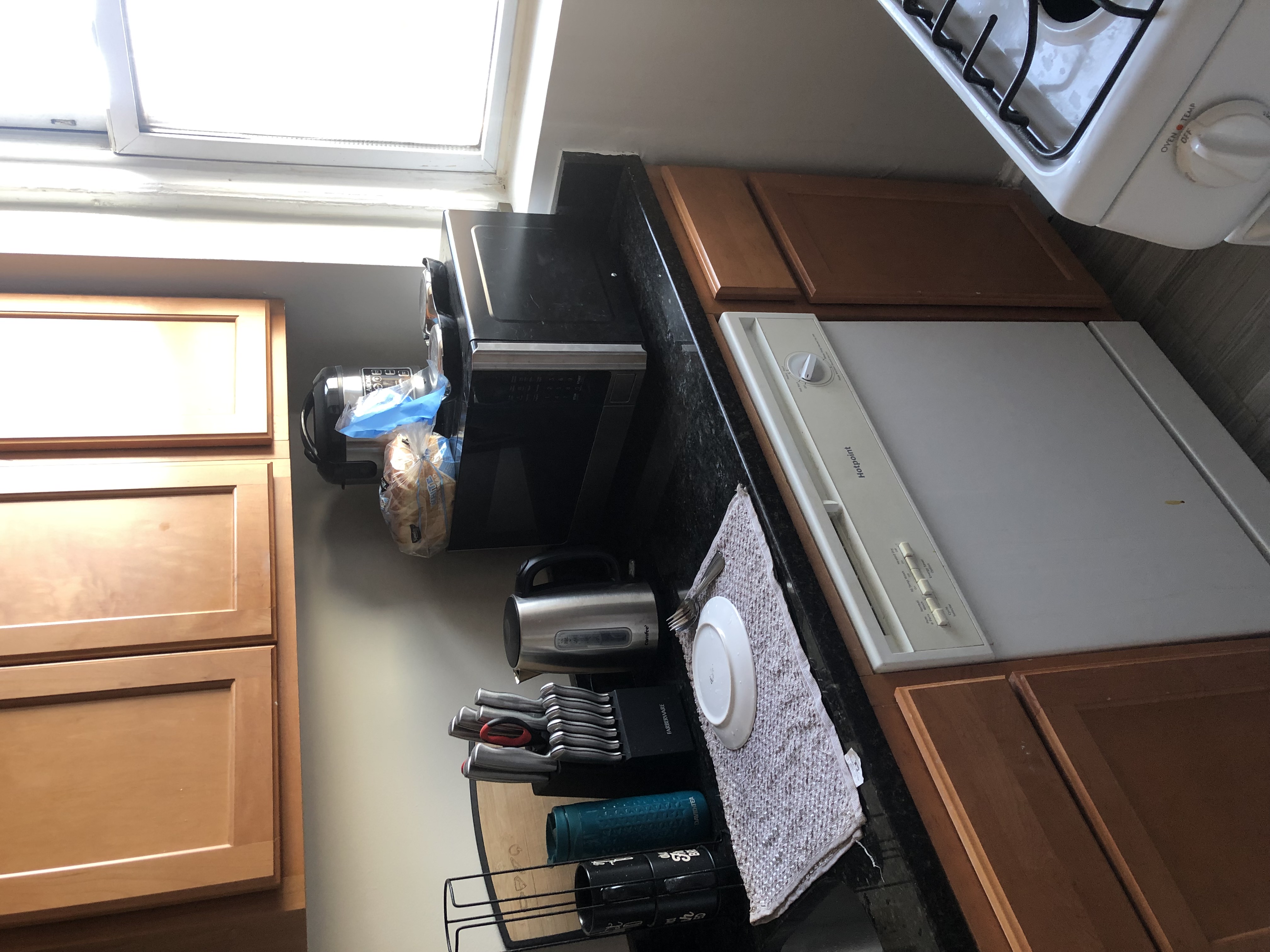 Studio bed, 1 bath apartment for rent at 1186 Commonwealth Ave Unit 22, Allston