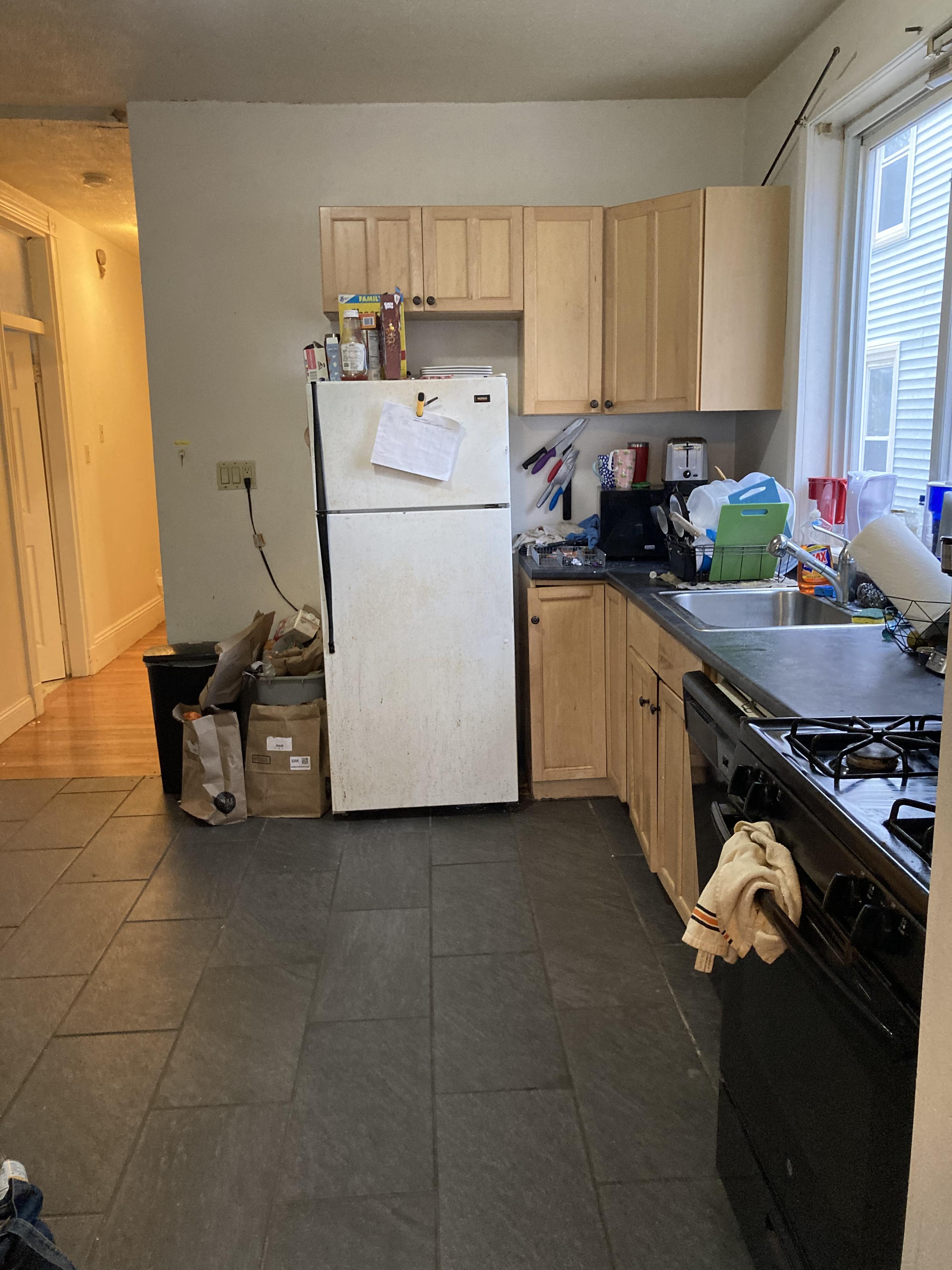 4 bed, 2 bath apartment for rent at 55 Hillside St Unit 1, Mission Hill — photo 14 of 17