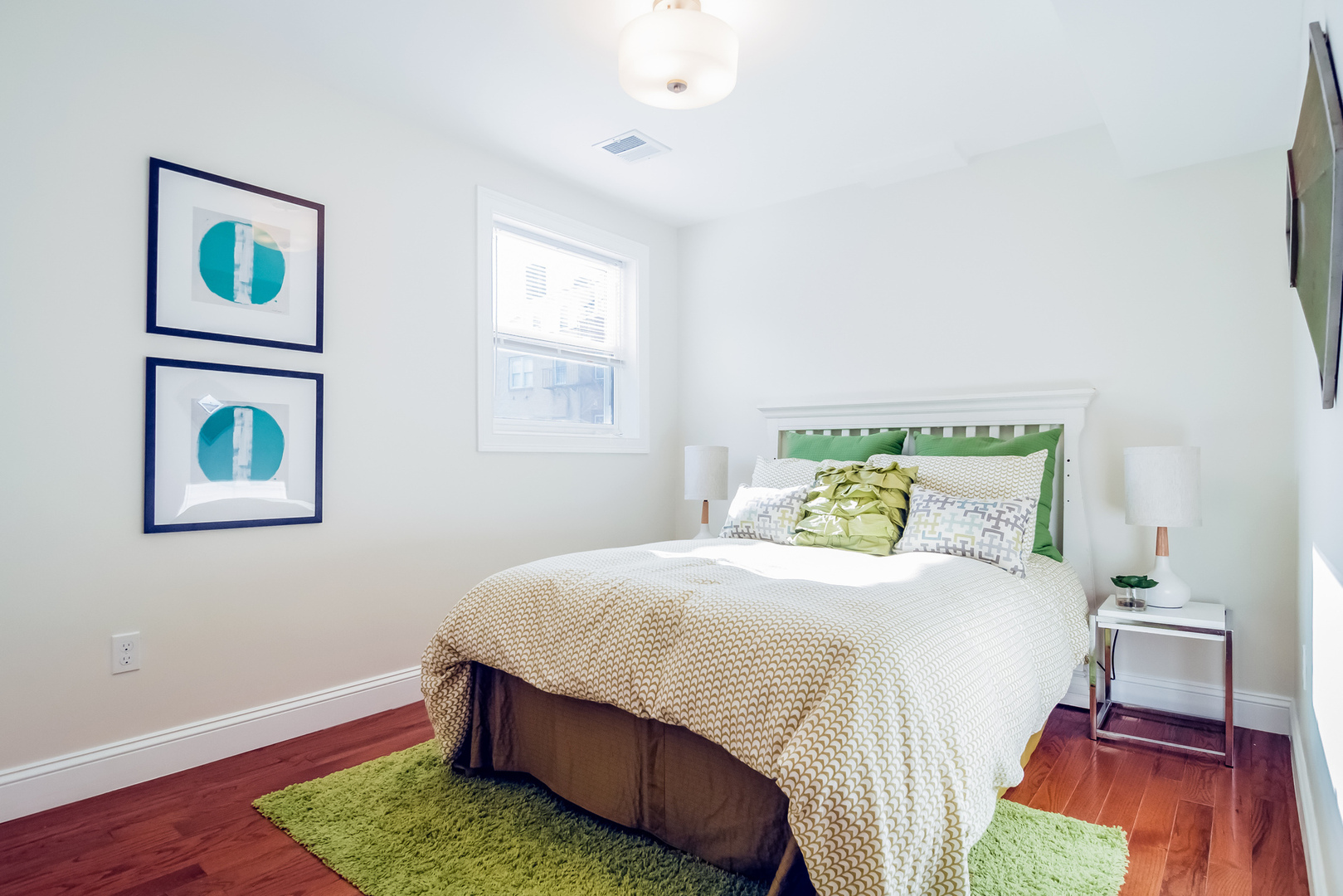 2 bed, 1 bath apartment for rent at 109 Maverick St Unit 1, East Boston — photo 6 of 14